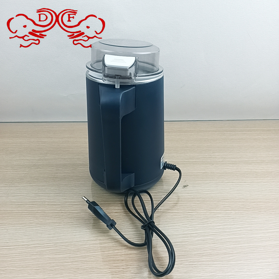 DF68811 Household stainless steel grinder, manual household black pepper grinder wholesale DF TRADINGHOUSE Application Scenario