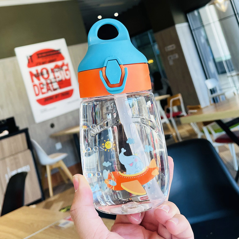 X152-XBD-2003 Straw water cup, children's plastic water cup, portable and easy to use, high appearance level for students, warm and cute, summer water cup, durable to drop detail image 3