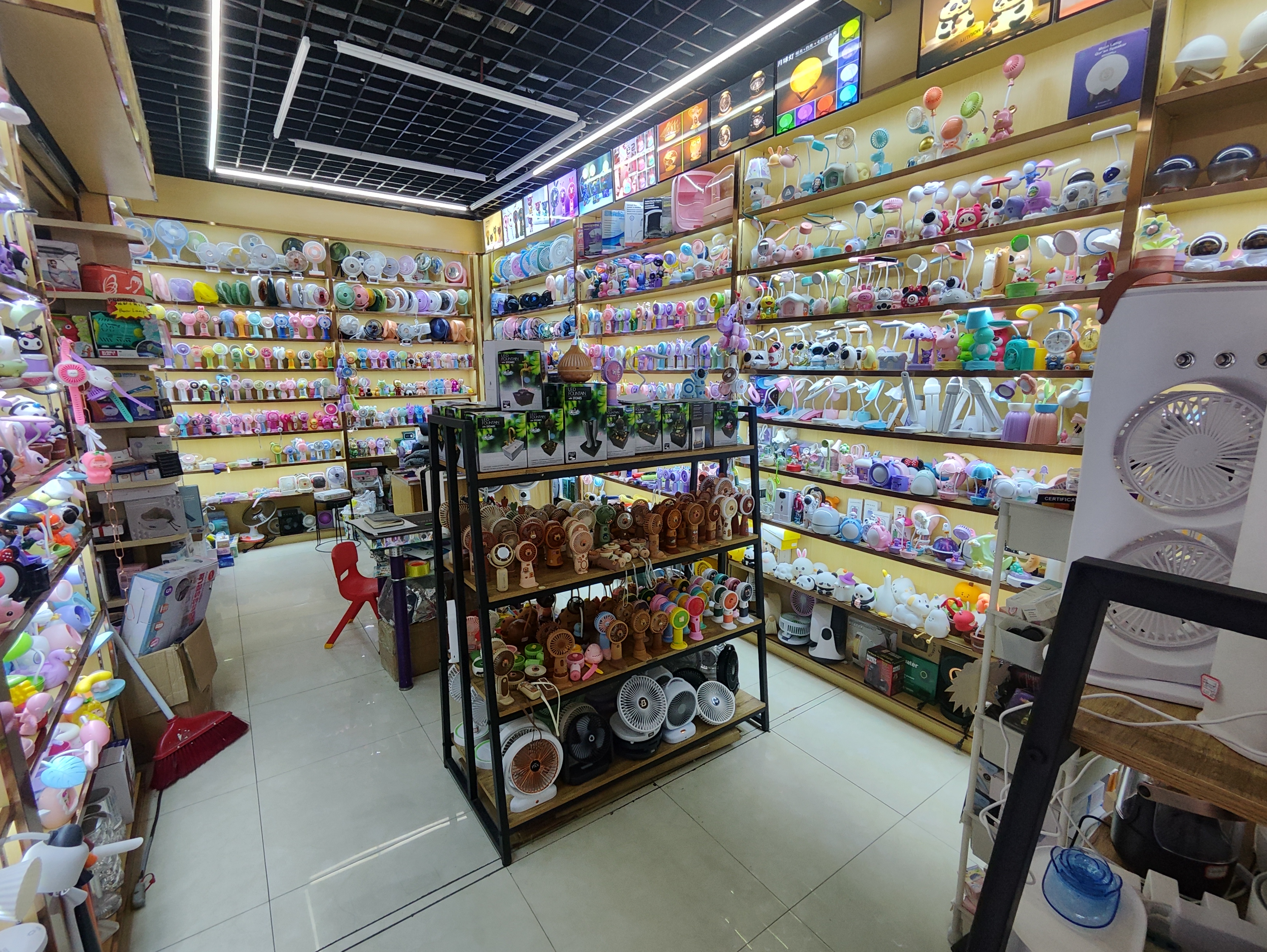 Jianxin Electronic Trade describe pic - 4