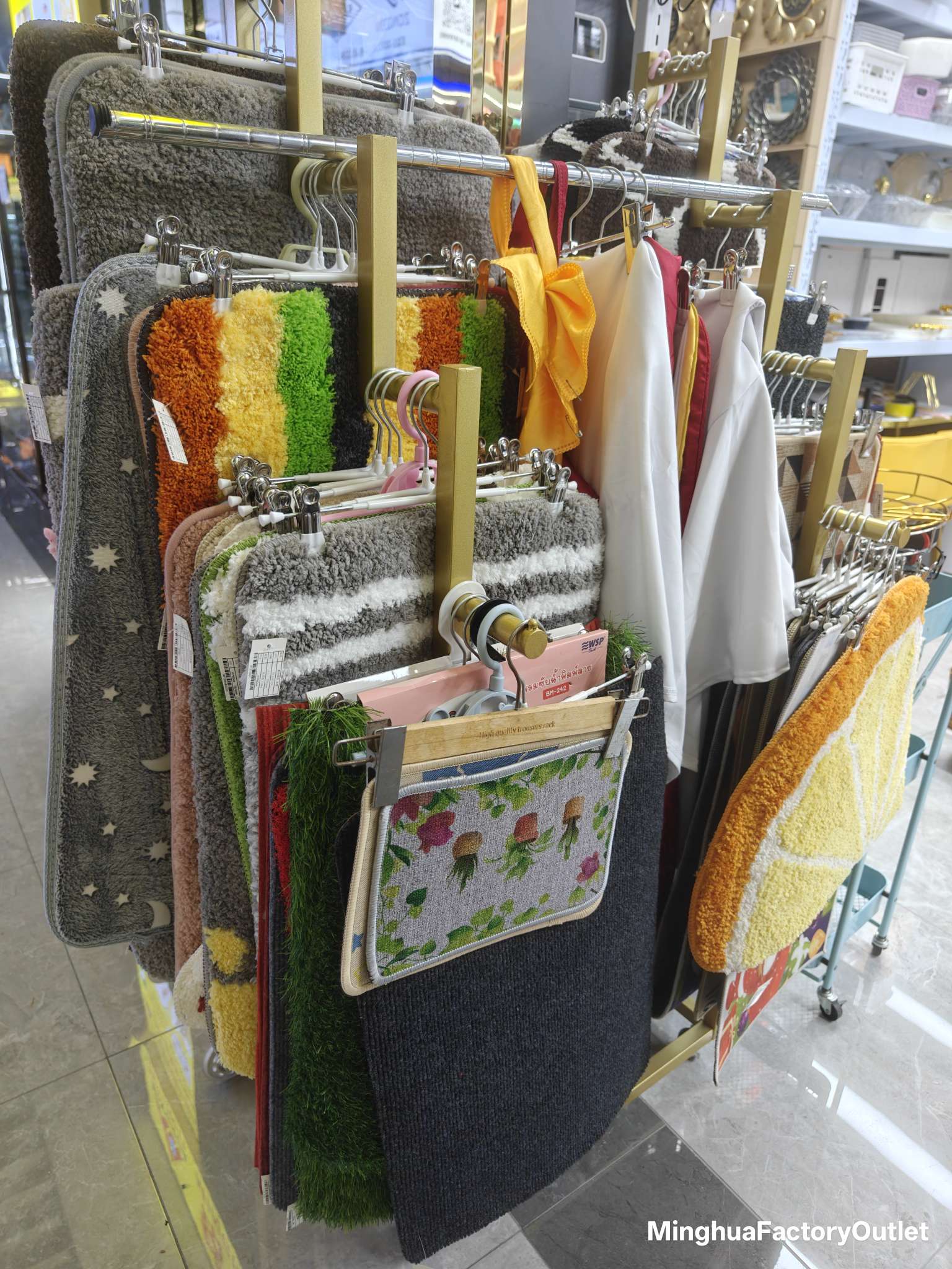 Minghua Department Store describe pic - 1