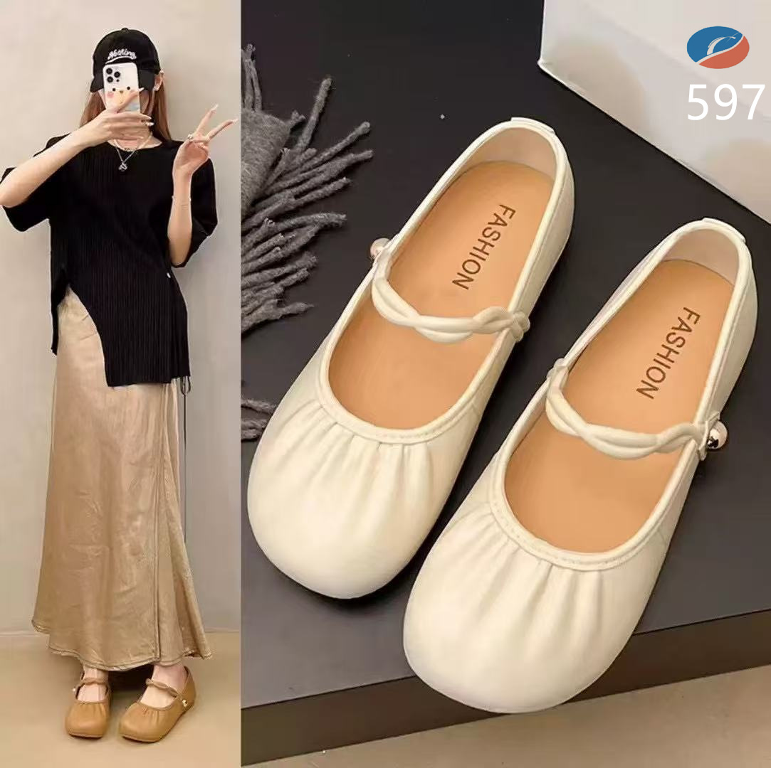 晚晚风温柔平底单鞋女2025新款春季奶奶鞋浅口软底玛丽珍鞋豆豆鞋国潮1