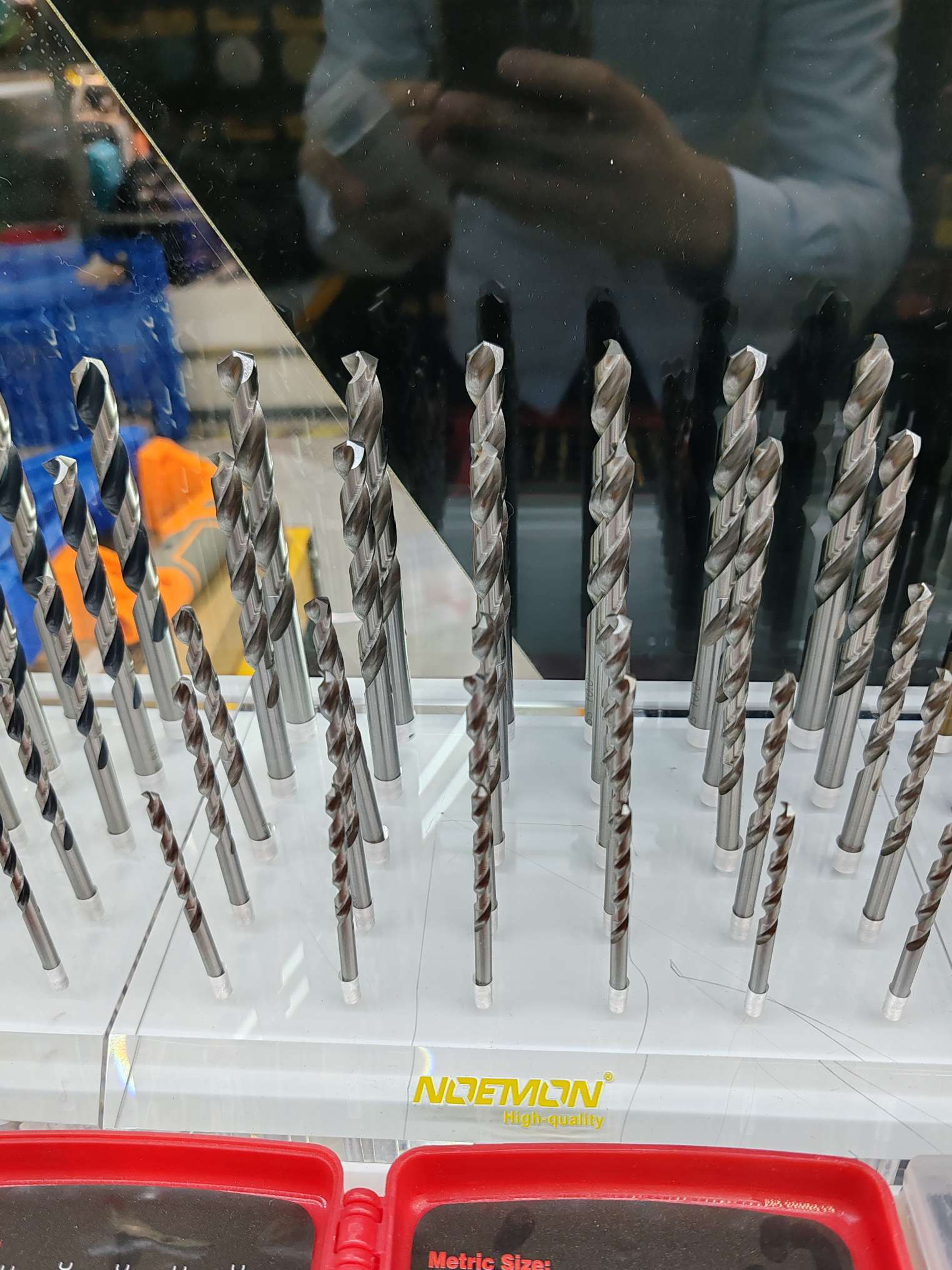 Drill bit M35 steel high-strength material, 10 pieces each 8mm Specification image