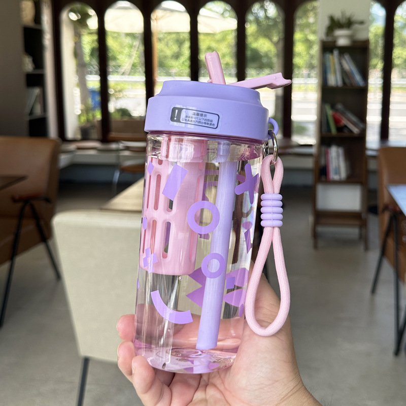 X152-7015 New plastic coffee cup, tea-water separation straw direct drinking cup, portable student outdoor tea brewing cup Item Picture