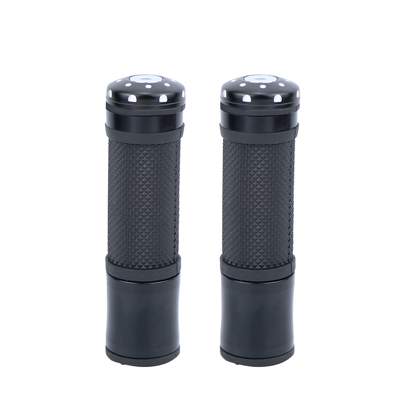 Motorcycle general handle plastic CNC aluminum alloy handle decorative pedal electric vehicle ghost fire eagle refueling handle Application Scenario