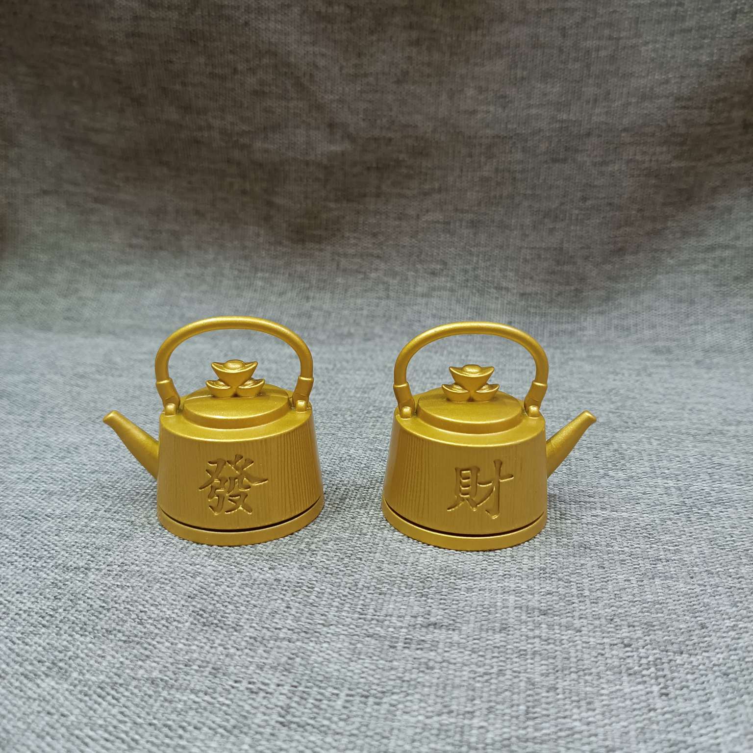 Zhonggong Craft handle piece, Hu Fa CAI teapot, small water bottle decoration detail image 3