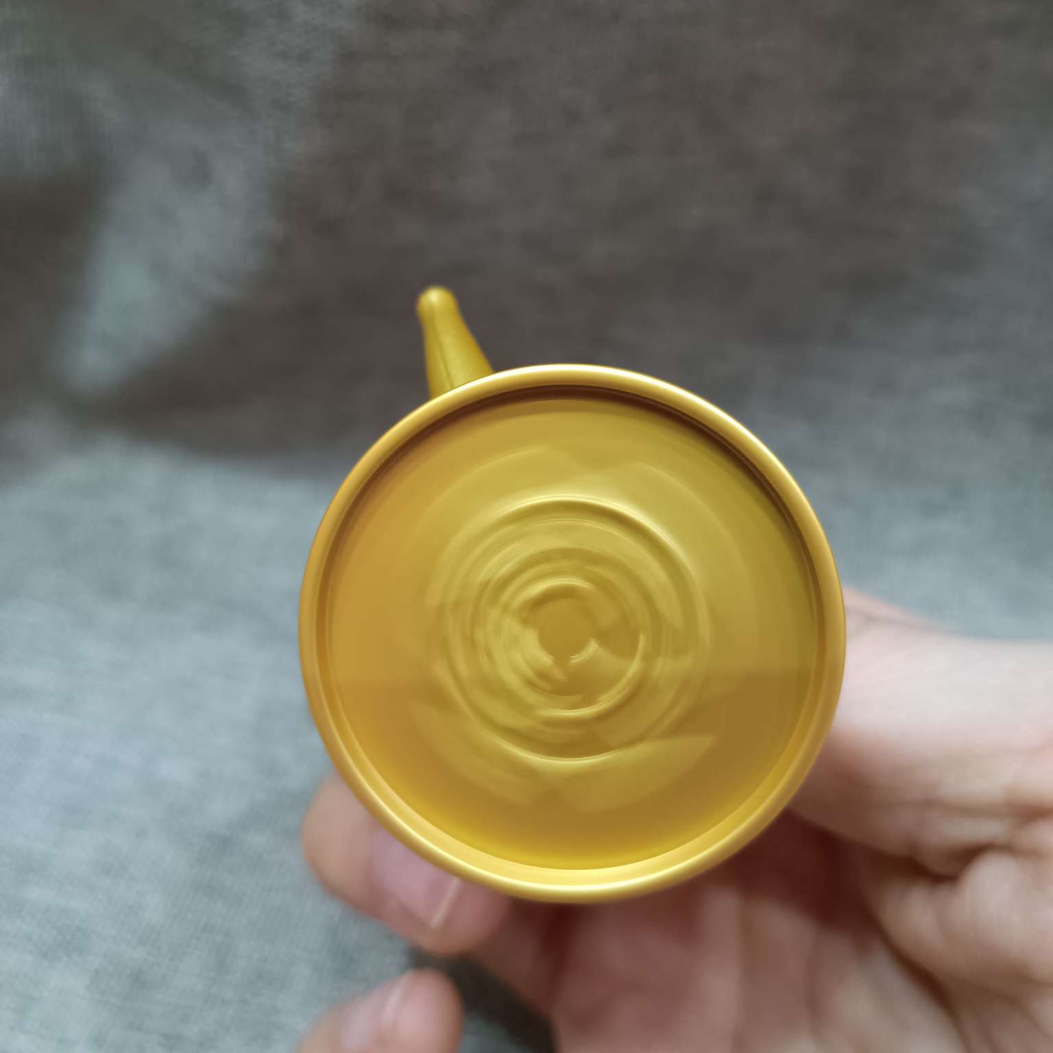 Zhonggong Craft handle piece, Hu Fa CAI teapot, small water bottle decoration Item Picture