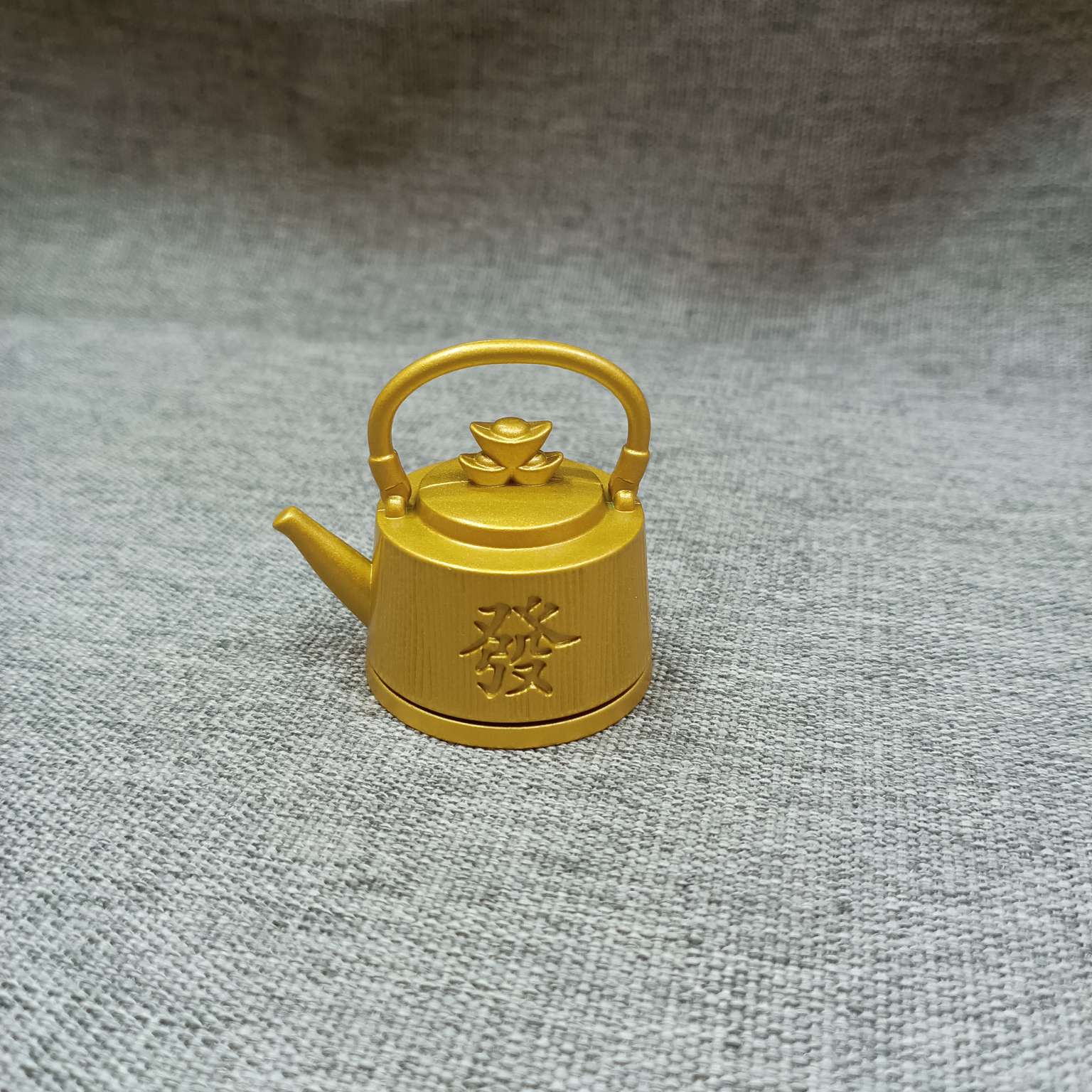 Zhonggong Craft handle piece, Hu Fa CAI teapot, small water bottle decoration detail image 5