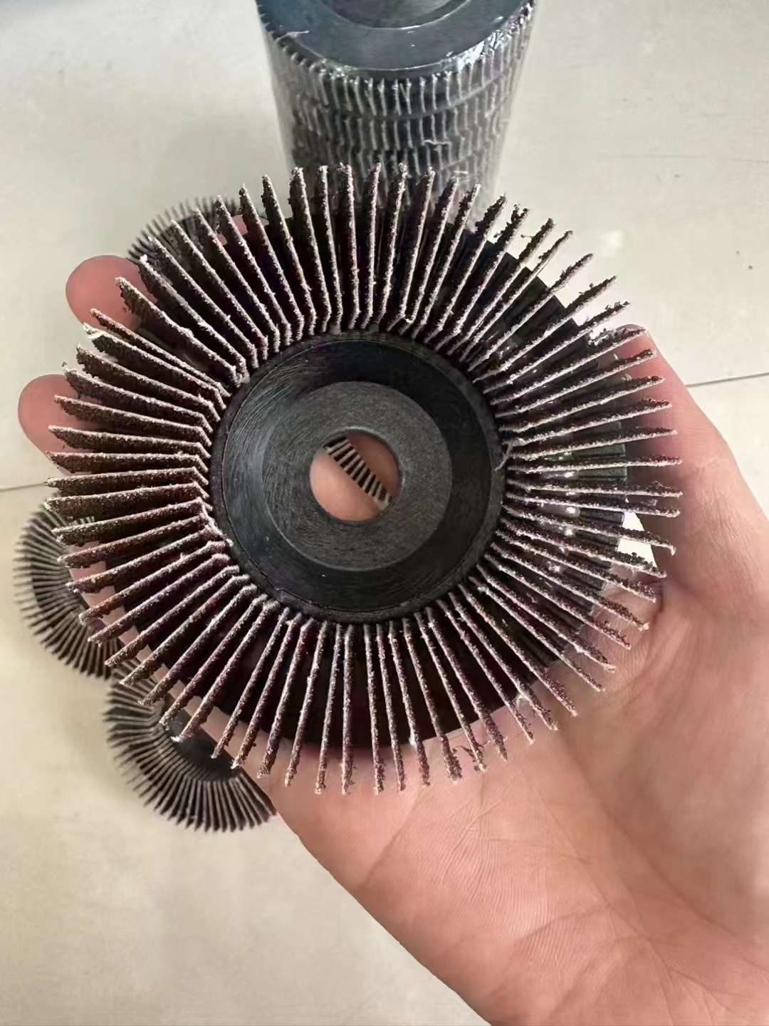 Louver blades/louver impellers/vertical leaf wheels/vertical polishing discs/vertical sandpaper wheels polishing wheels, vertical louver impellers detail image 8