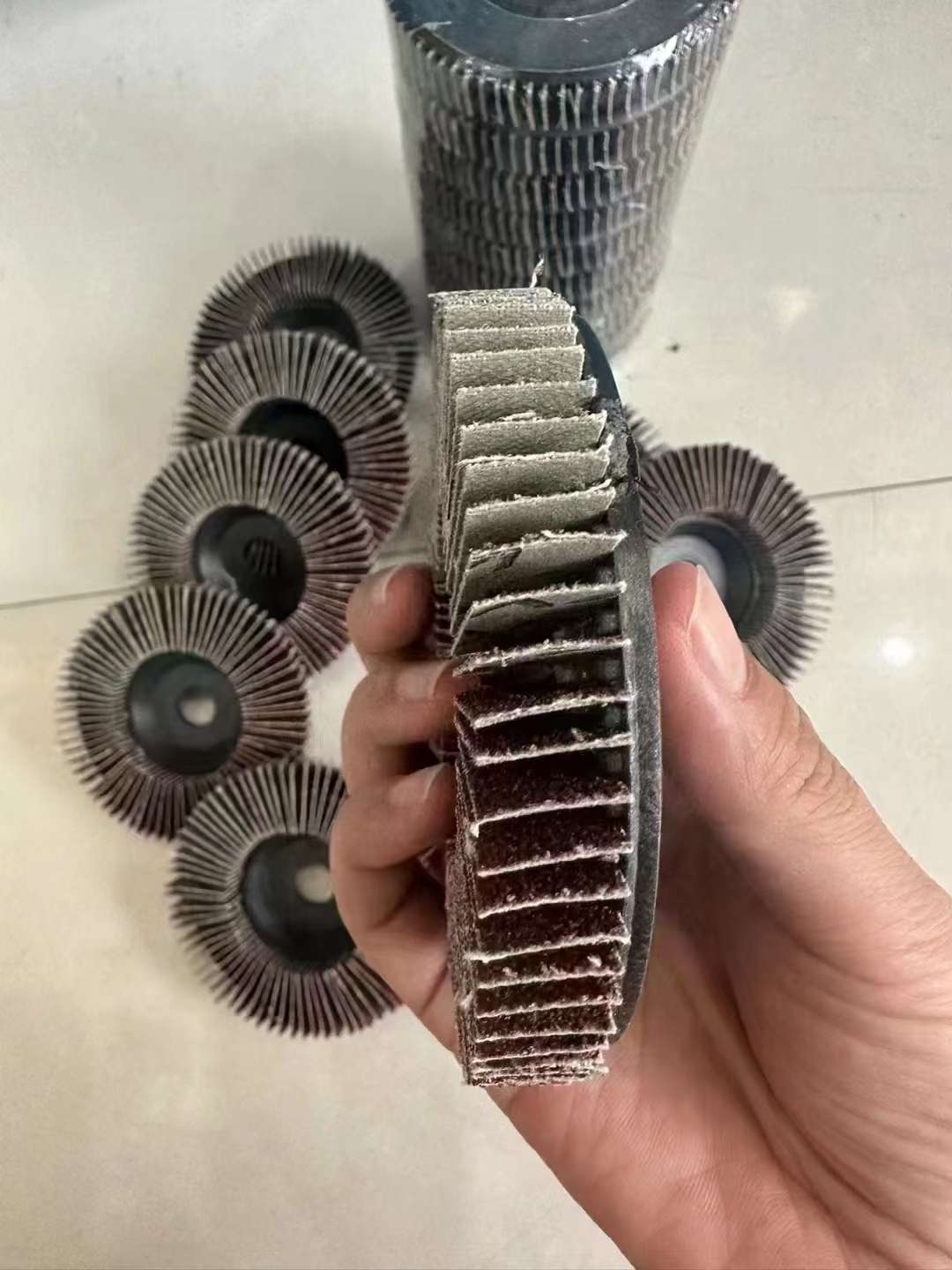 Louver blades/louver impellers/vertical leaf wheels/vertical polishing discs/vertical sandpaper wheels polishing wheels, vertical louver impellers detail image 7