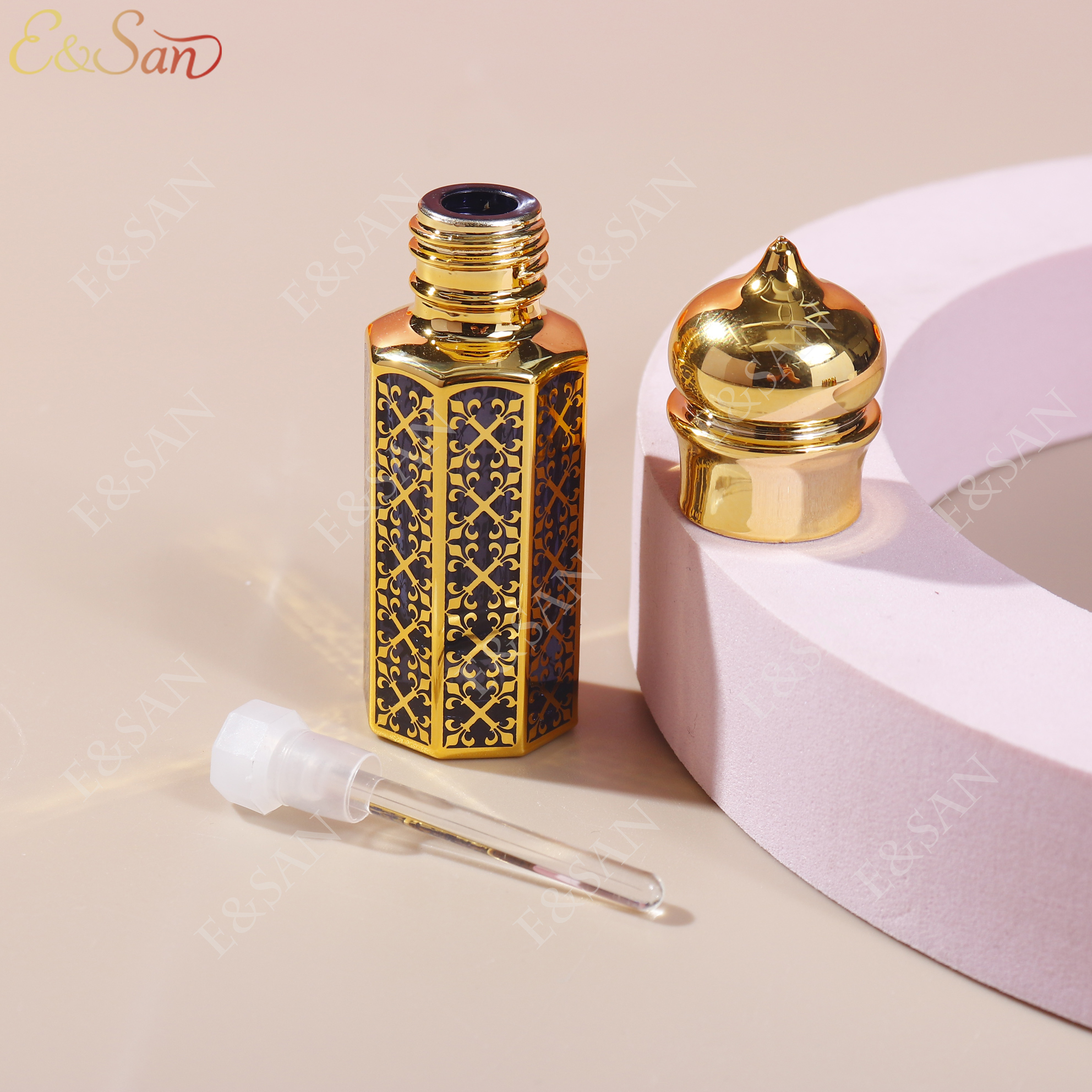 Z023CVD-12ML color electroplating perfume oil bottle in stock, glass bottle perfume cover Item Picture