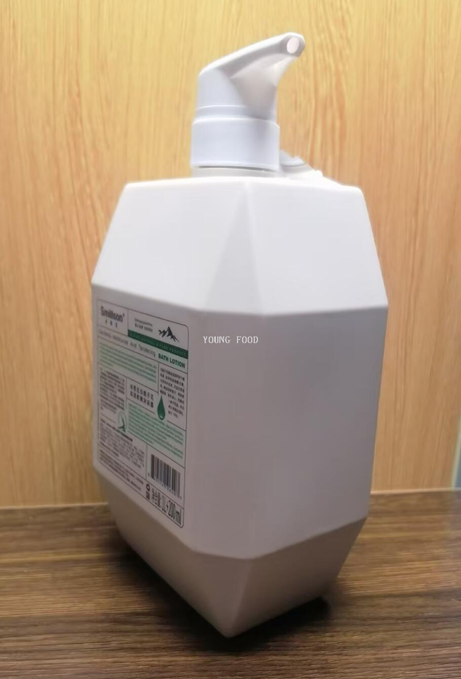 包邮丝密生蓝风铃花弹润丝滑沐浴露1200ml 洋什铺WATCH YOUR TONE详情15