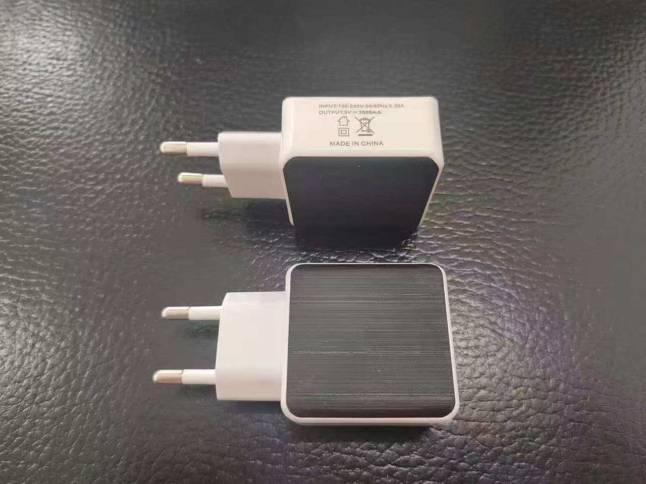 PD30W欧规充电器C+A口QC多协议安规认证充电器PPS充电器EU充电器