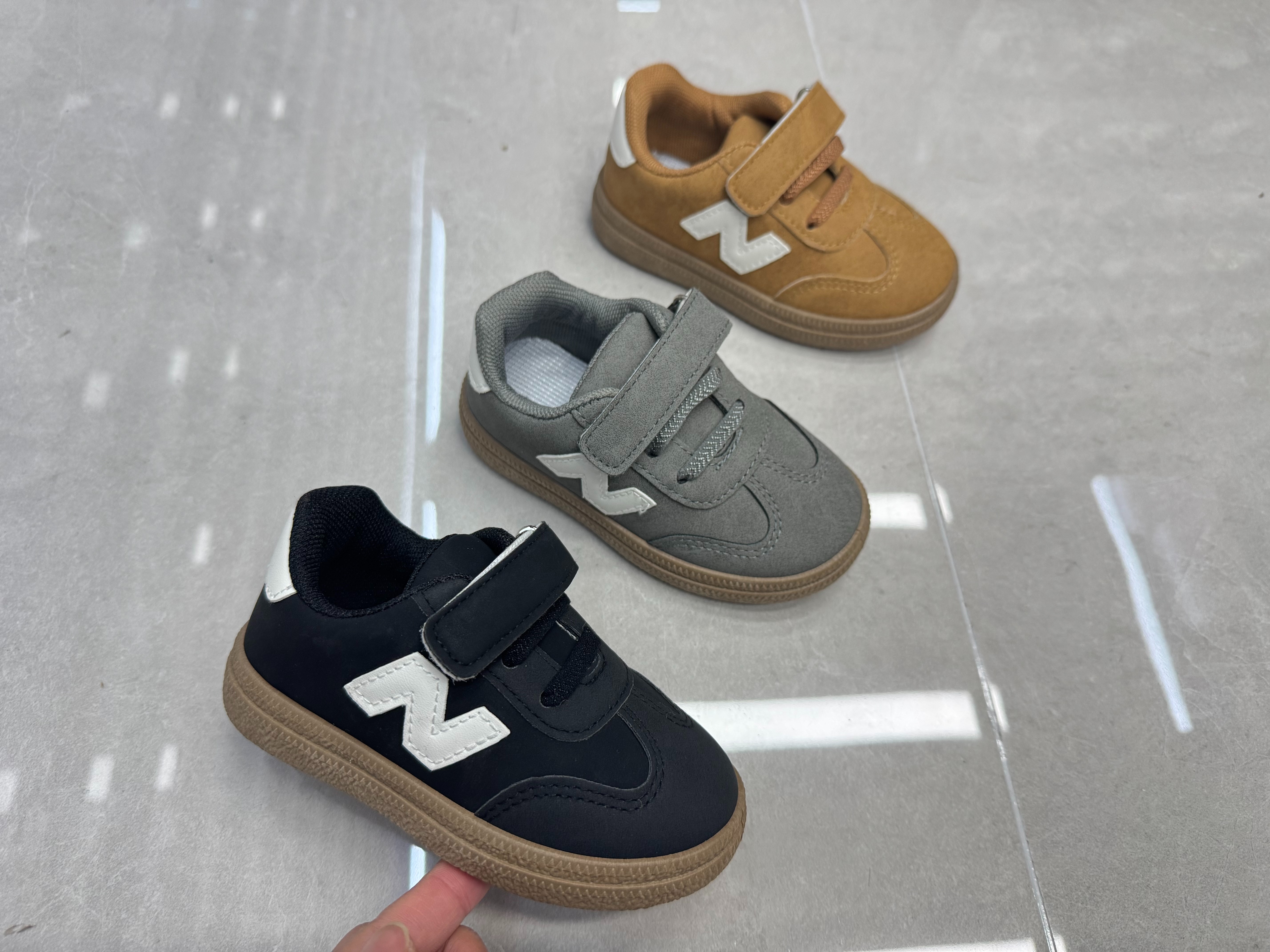 板鞋/男鞋板鞋细节图