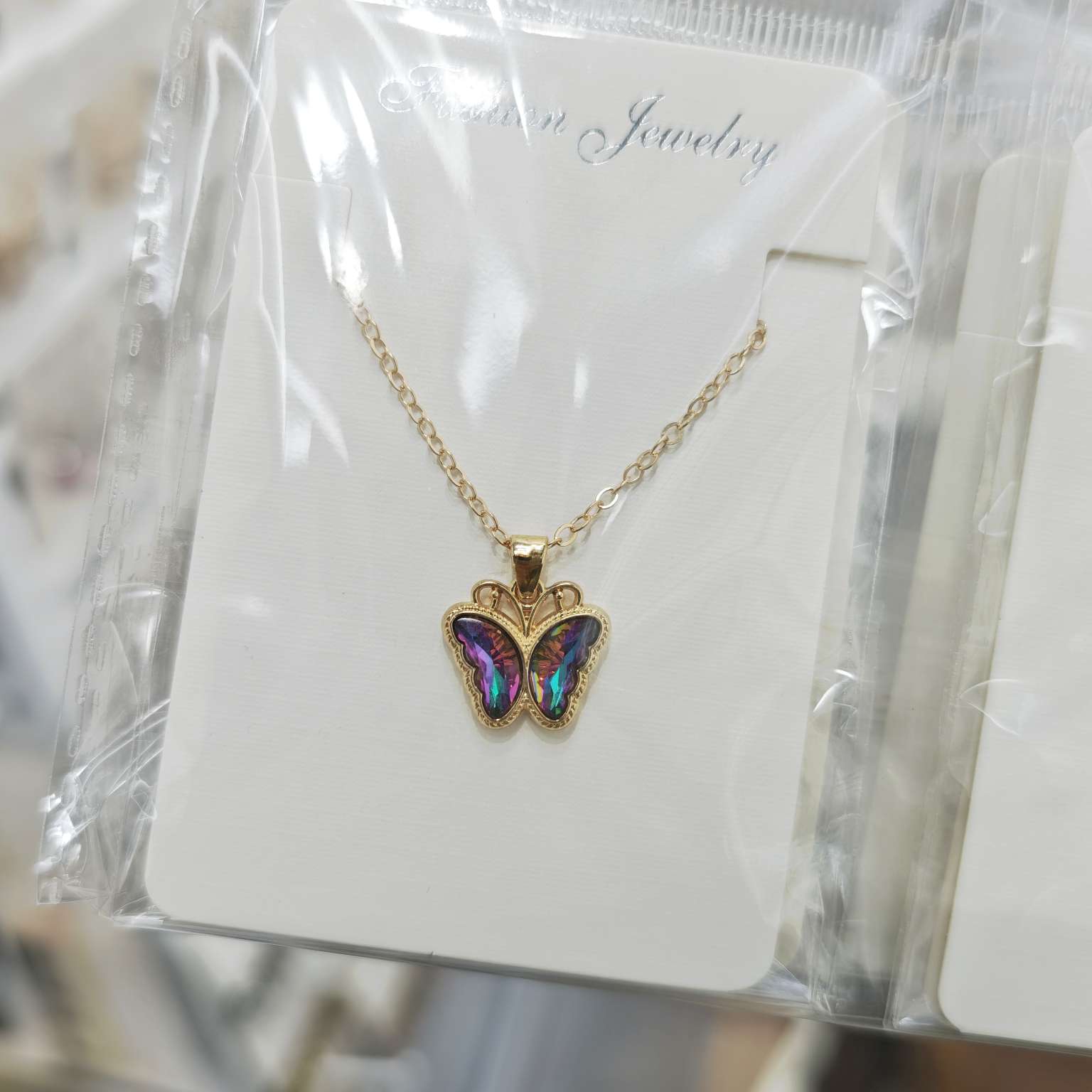 跨境外贸蝴蝶玻璃超闪项链百搭气质女士精致时尚饰品项链