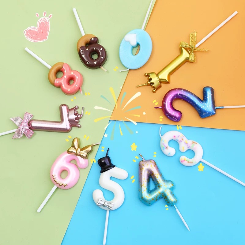 Birthday number candles from 0 to 9, crown shape, ins style, retro style, theme red, yellow, gold, silver, blue, rainbow gradient and other popular decorative elements Application Scenario