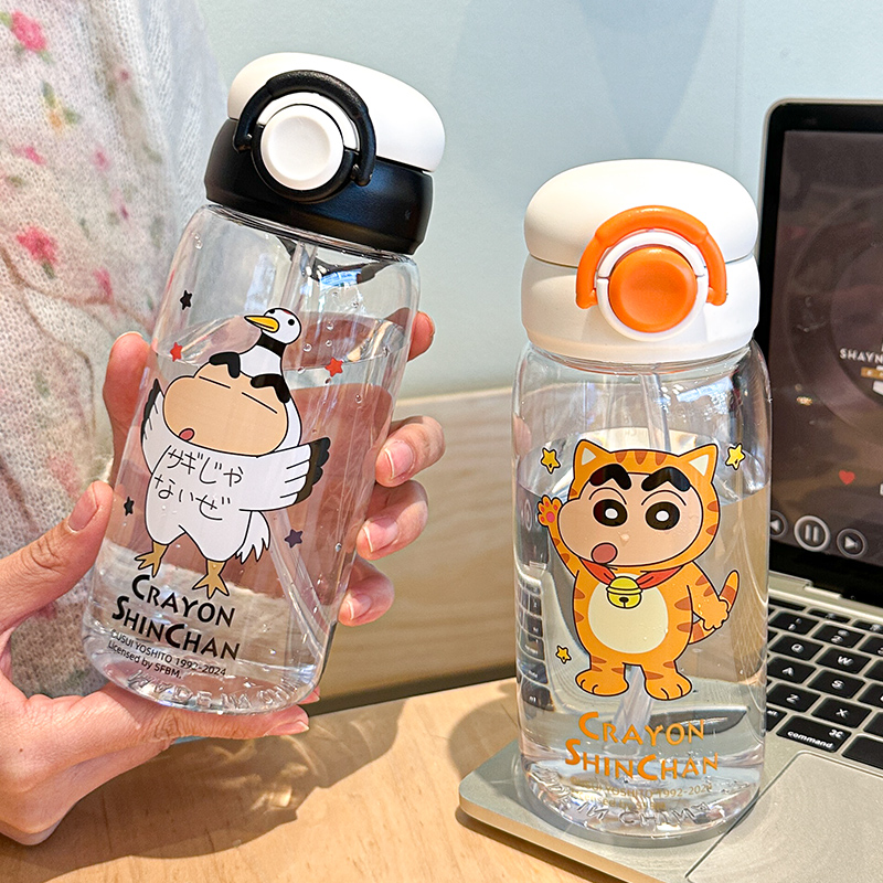 塑料杯实物图