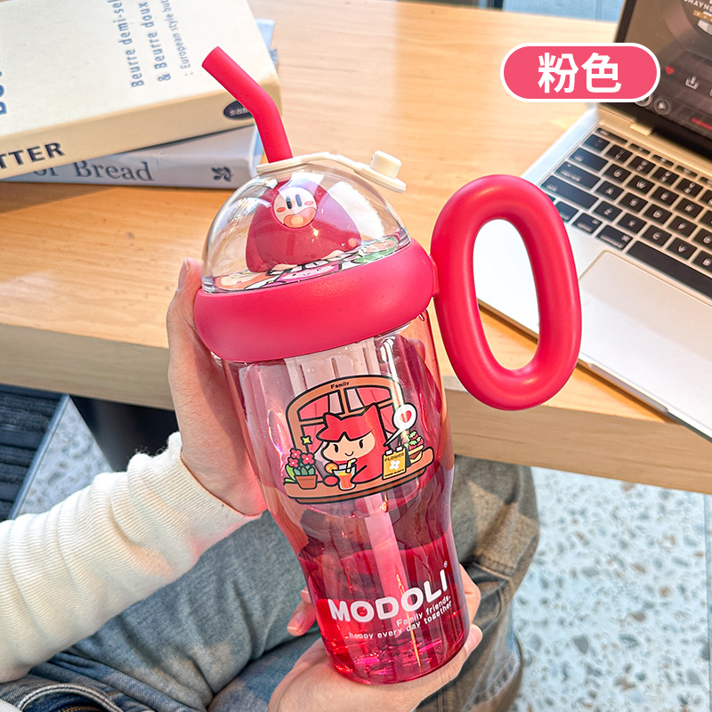 塑料杯实物图