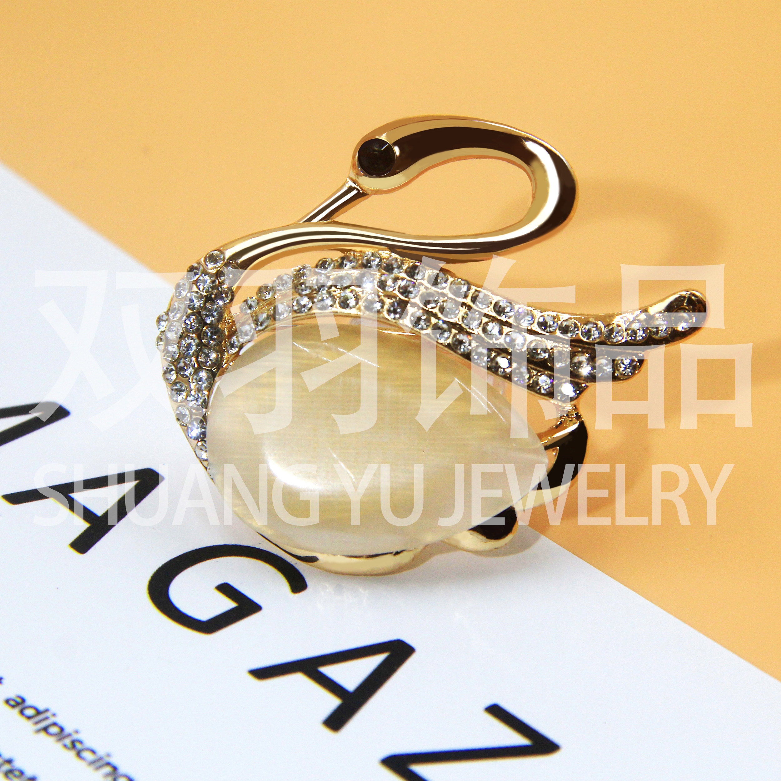 Brooches, goose brooches, clothing badges, pins, alloy jewelry, rhinestone jewelry, brooches Item Picture