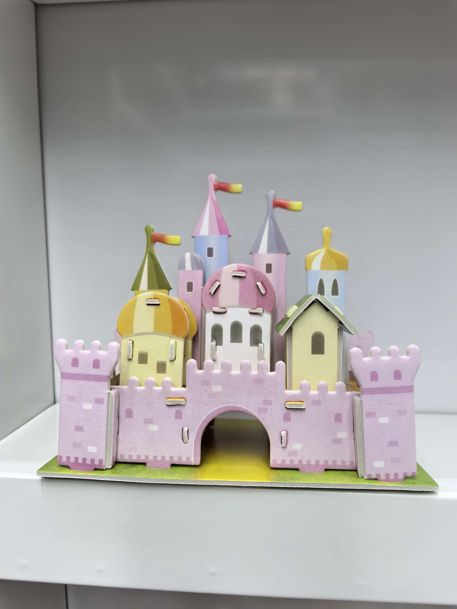 场景制作手工白底实物图