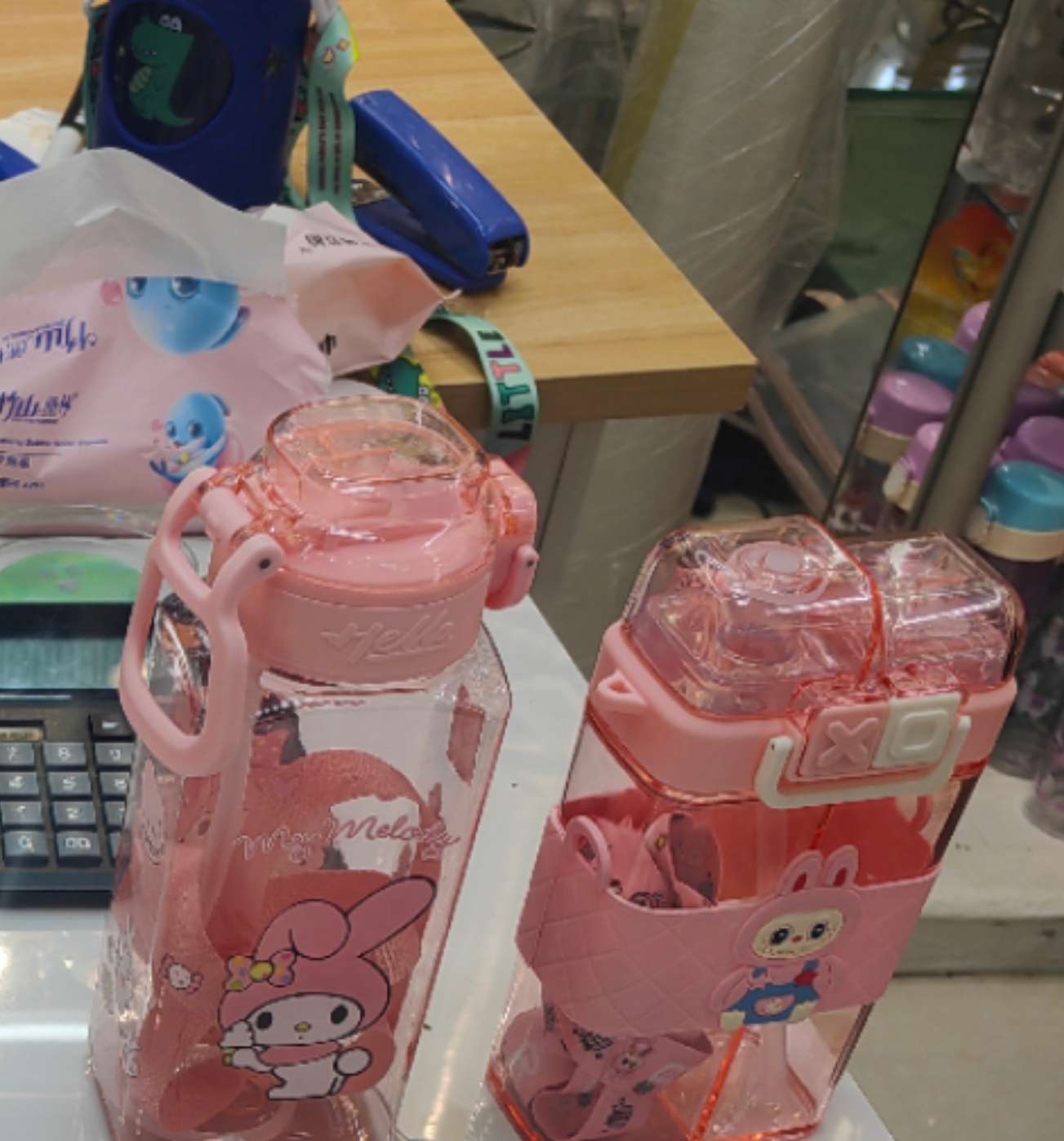 水杯儿童斜跨可爱水杯儿童斜跨可爱