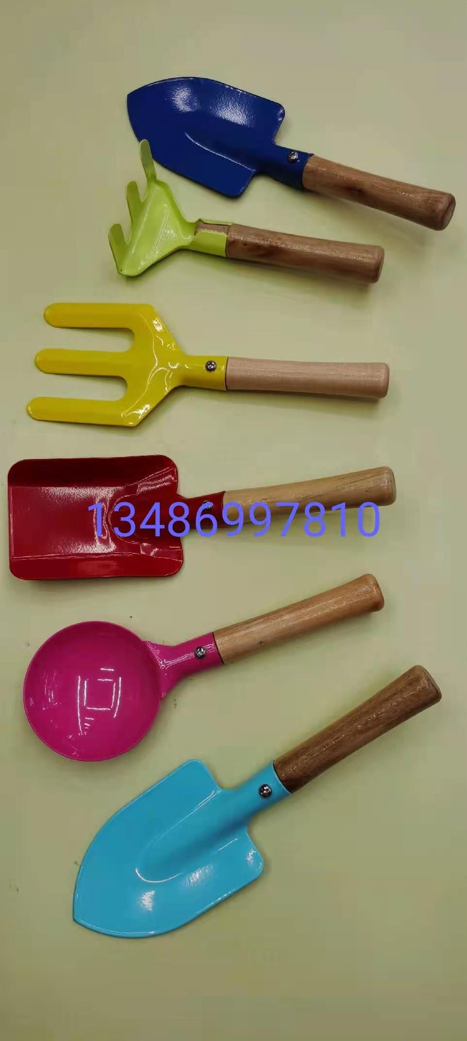 Garden Set Military Shovel Garden Tools Garden Shovel Garden Rake Hardware Tools Garden Set Outdoor Garden Application Scenario