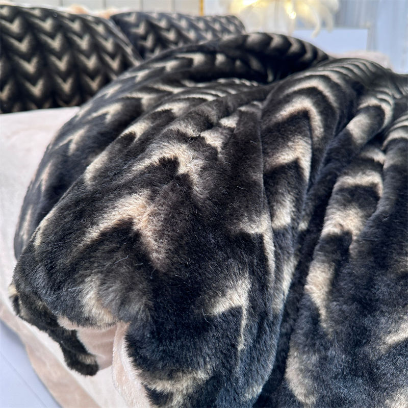 Swallotail butterfly Four-piece set, flannel rabbit fur four-piece set, clearance sale, source factory, cross-border trade exclusive supply Specification image