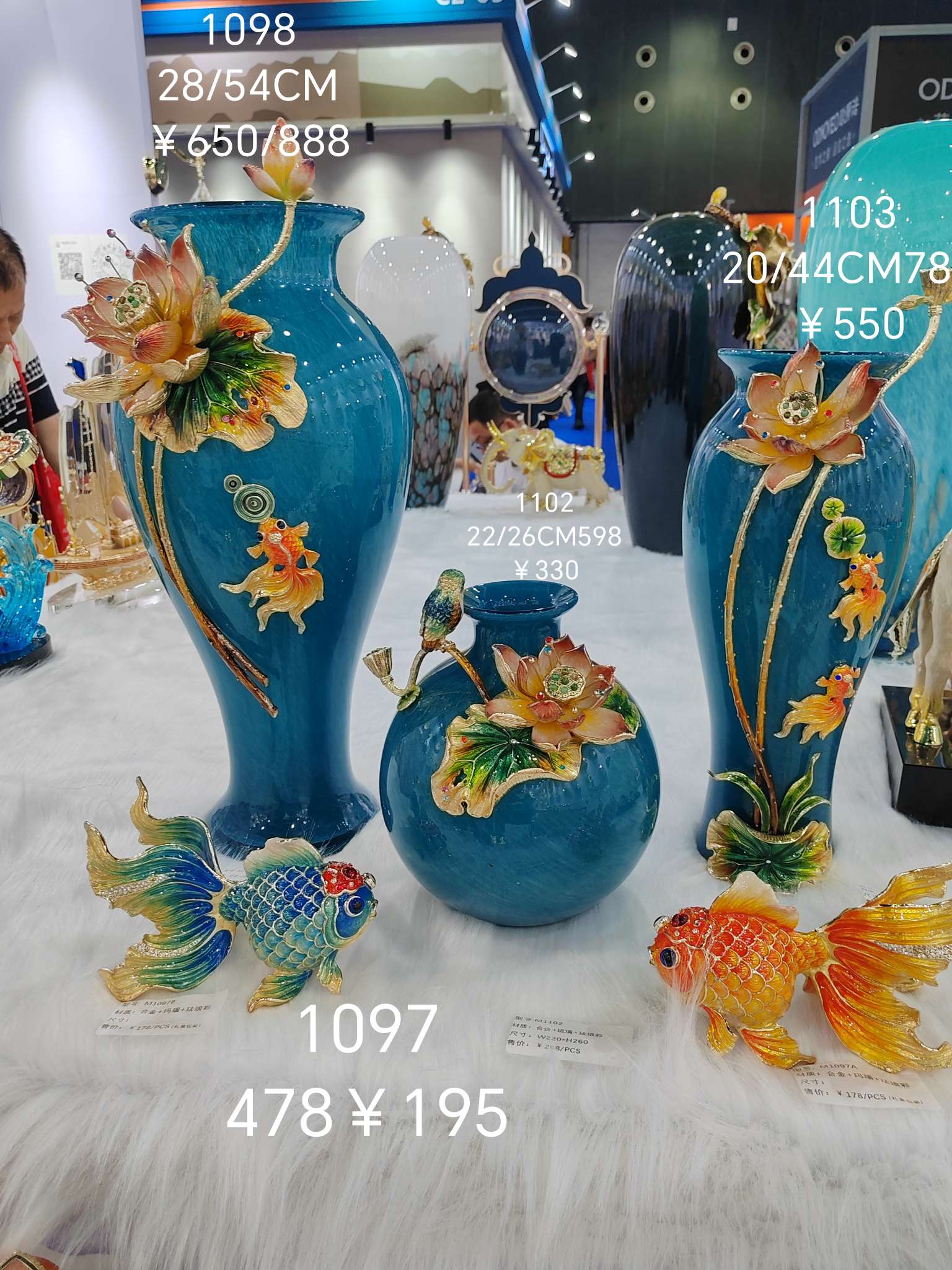 国潮 年年有鱼陶瓷玻璃花瓶 精致工艺品 装饰摆件 独特礼品 艺术品花瓶 室内装饰品 玻璃瓶花瓶