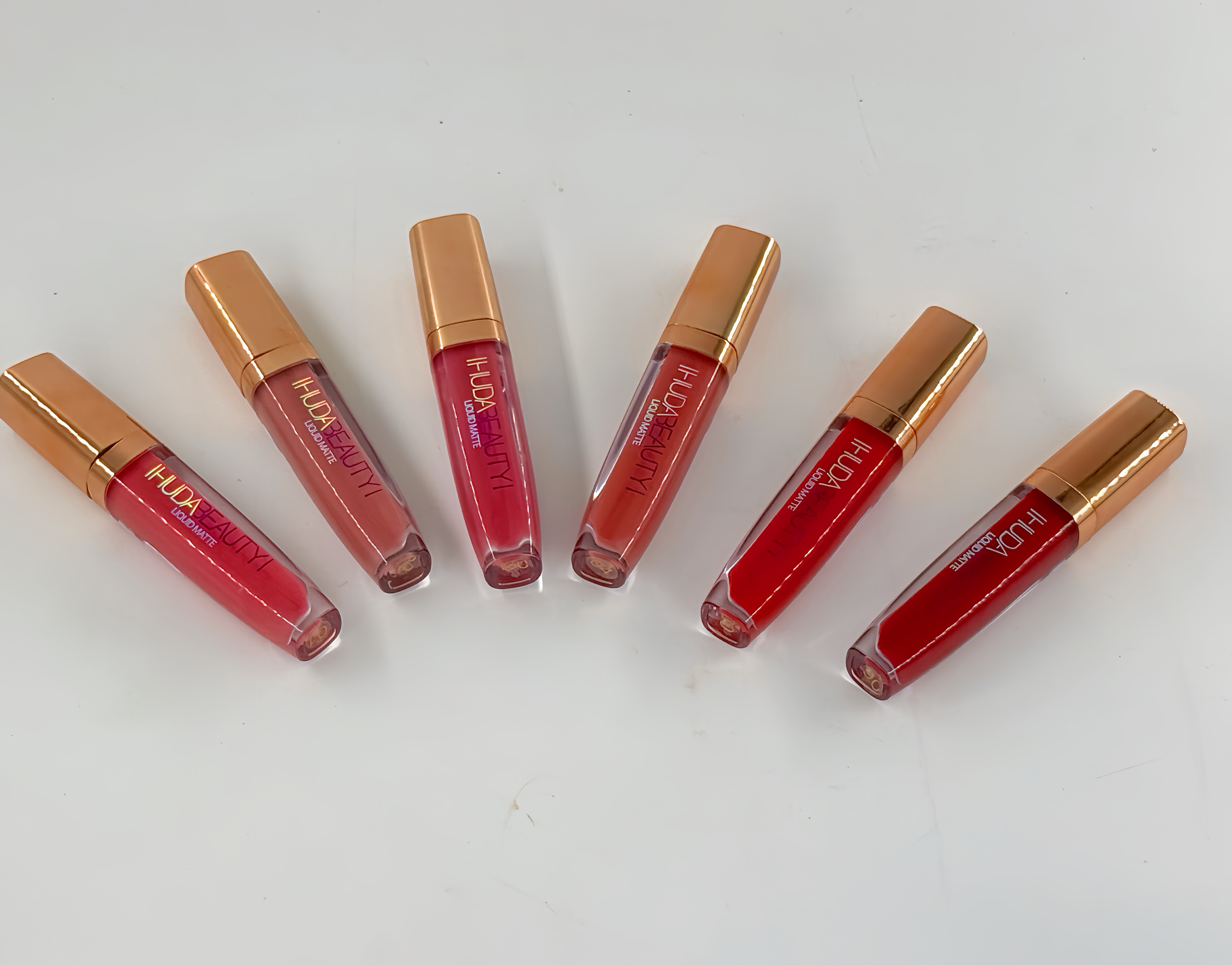 IHUDABEAUTYI Mirror Glossy Lip Glaze Non-stick Cup Non-Fade Hydrating White Lip Gloss Specification drawing