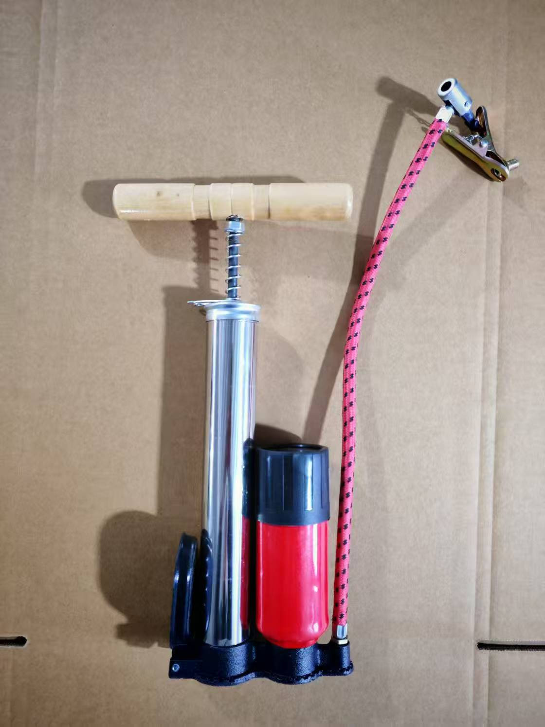 气筒/便携打气筒/脚踩式打气筒/手推打气筒/打气筒产品图