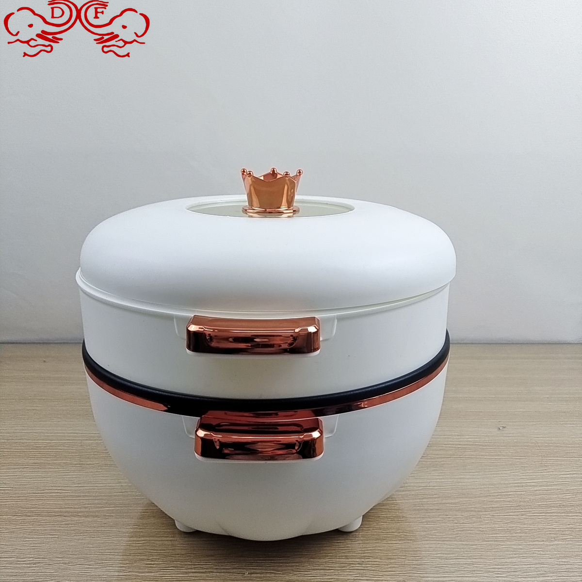 电饭煲、电饭锅实物图