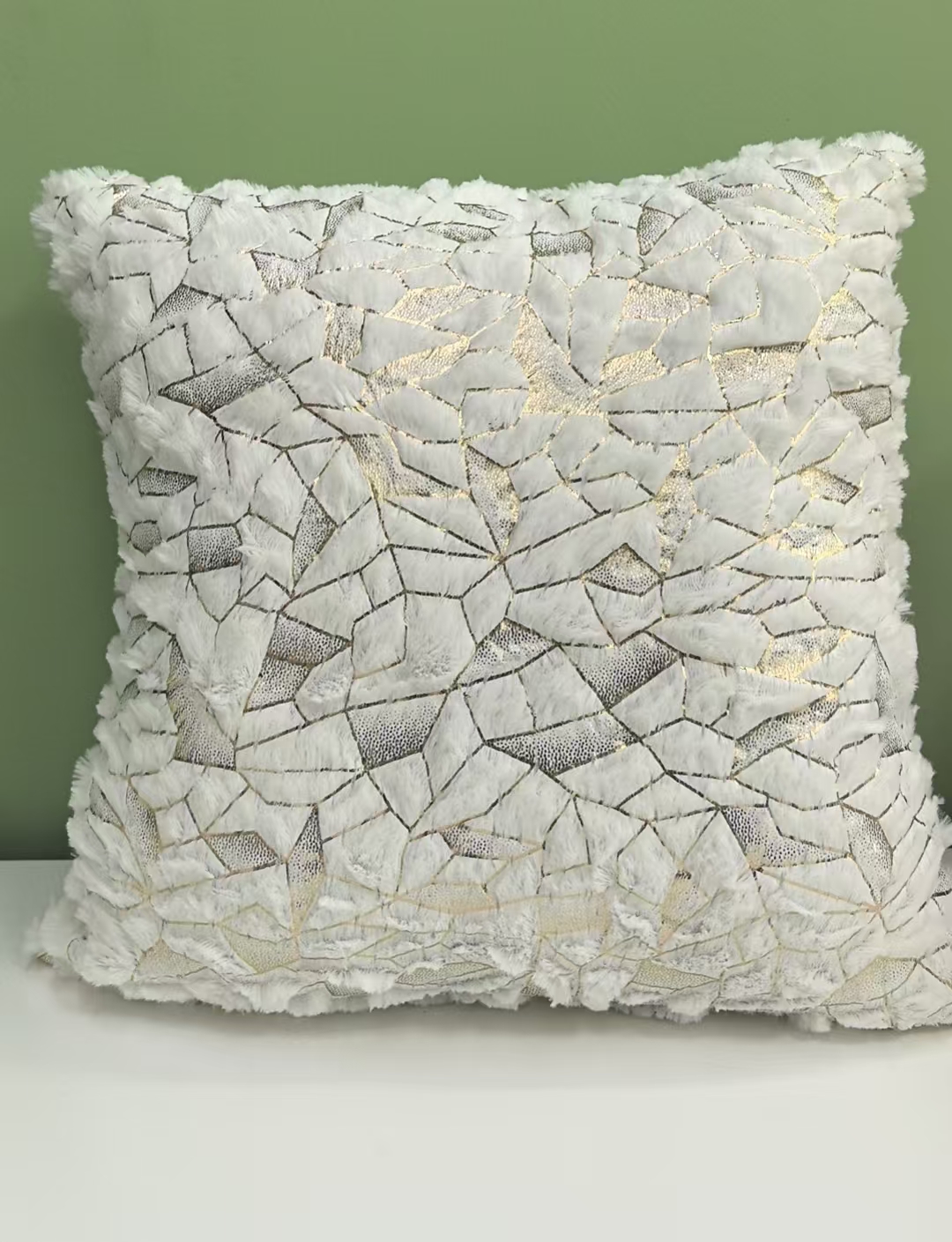 印花抱枕被一体沙发靠垫 兔毛质感枕套 舒适抱枕 高级靠垫套 软毛抱枕被家居装饰详情1