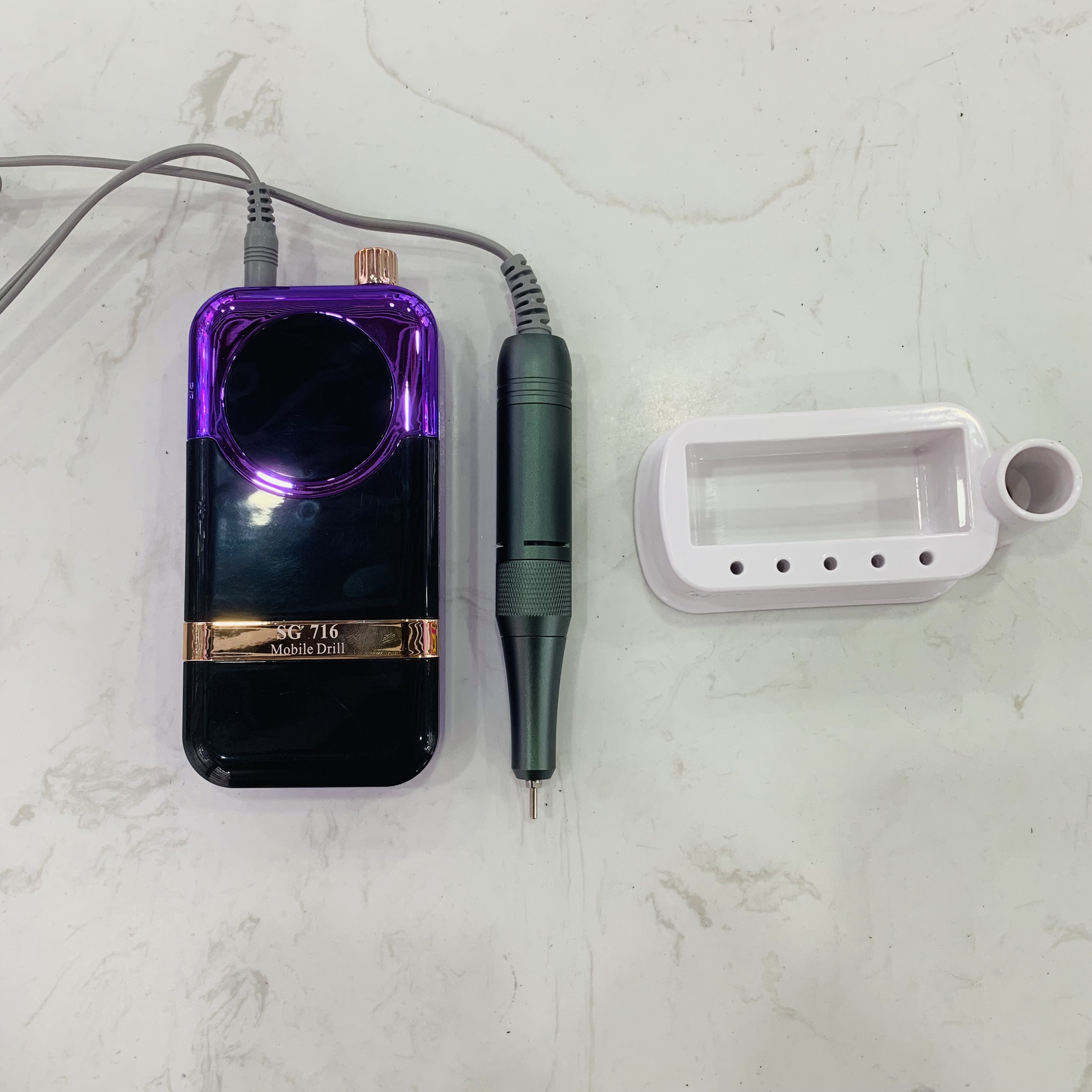 The new battery-powered nail polish grinding machine with 45,000 RPM, base and LCD display for nail polishing full figure