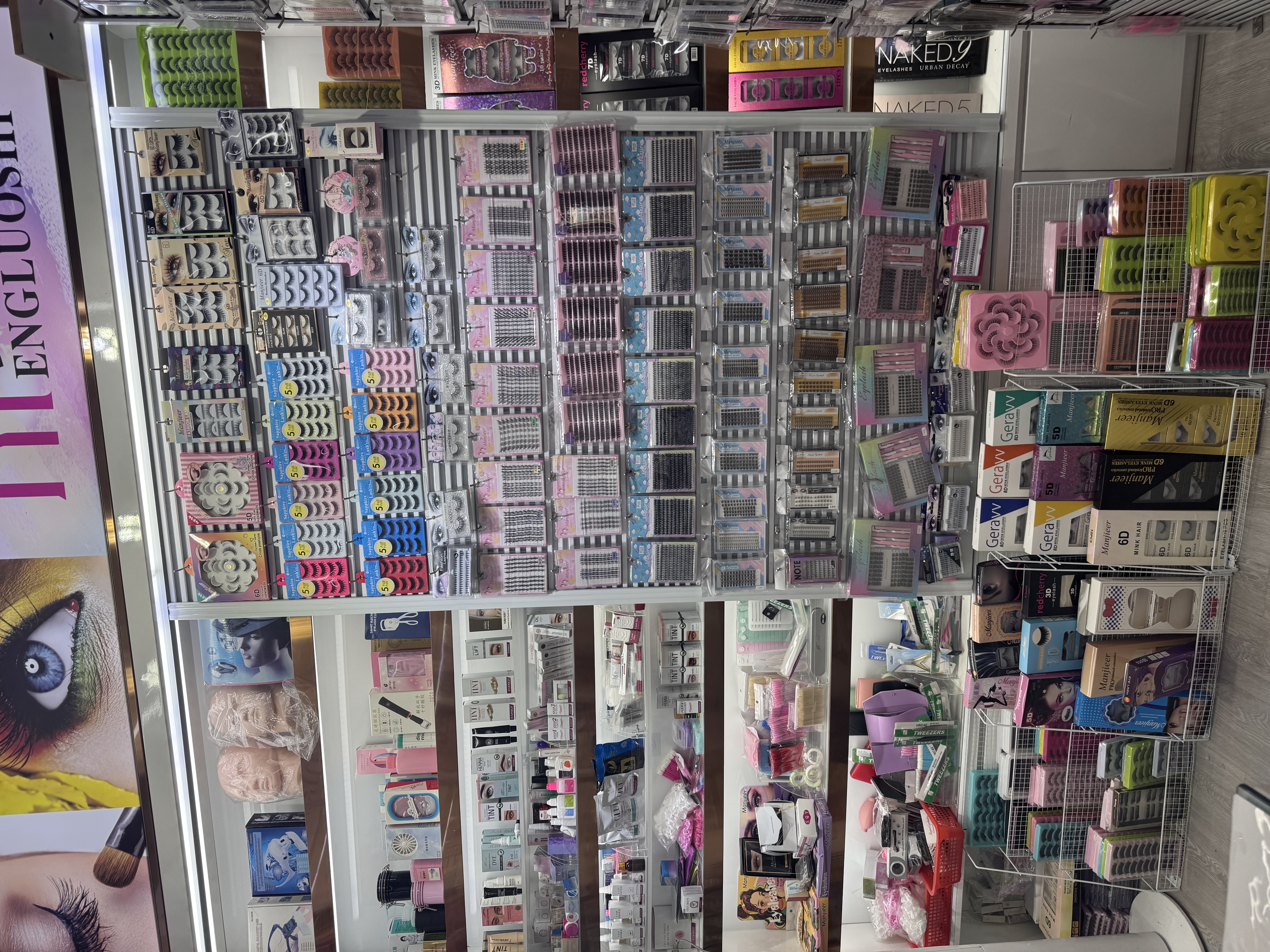 Mengluoshi Eyelash Extension Craft Factory describe pic - 1