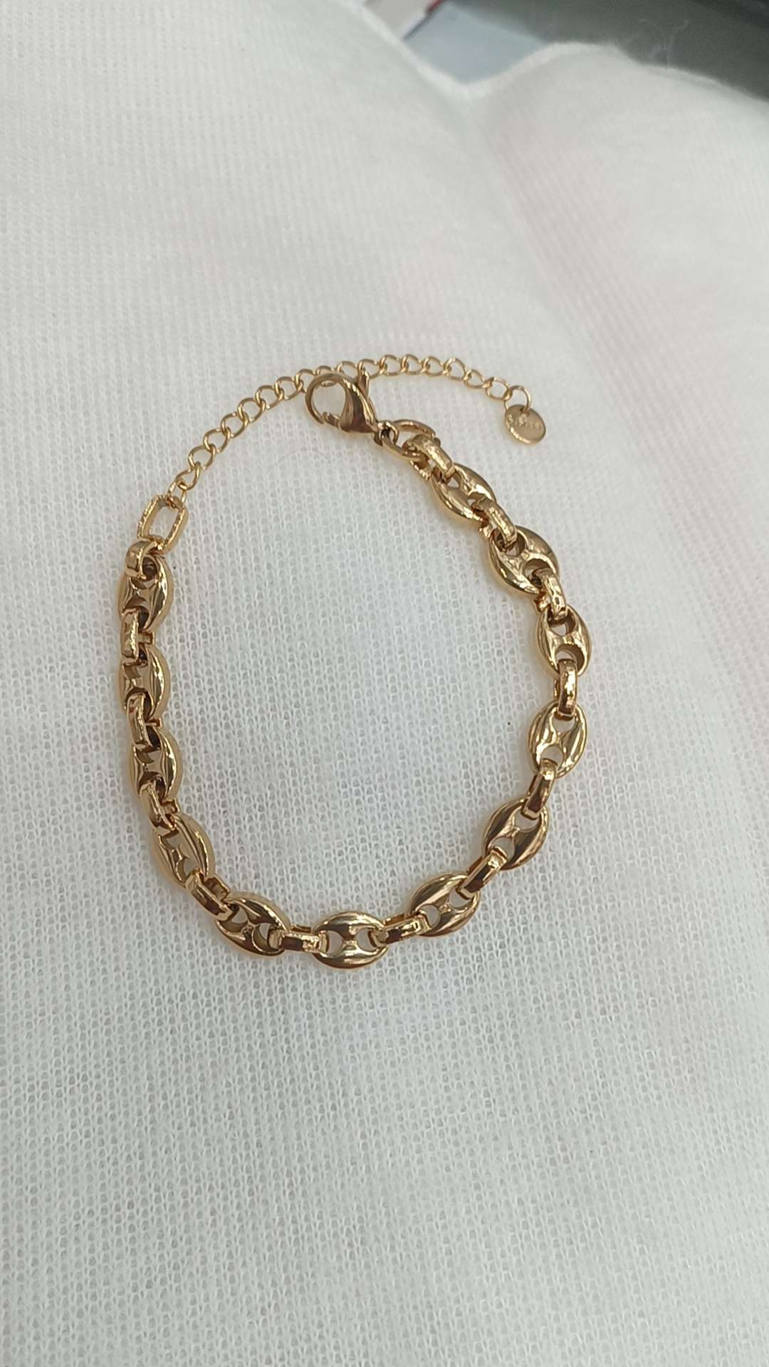 不锈钢手链男女款都有女款长度17+5珍珠配钢链条金色真空电镀不易退色订货20天左右男款长22