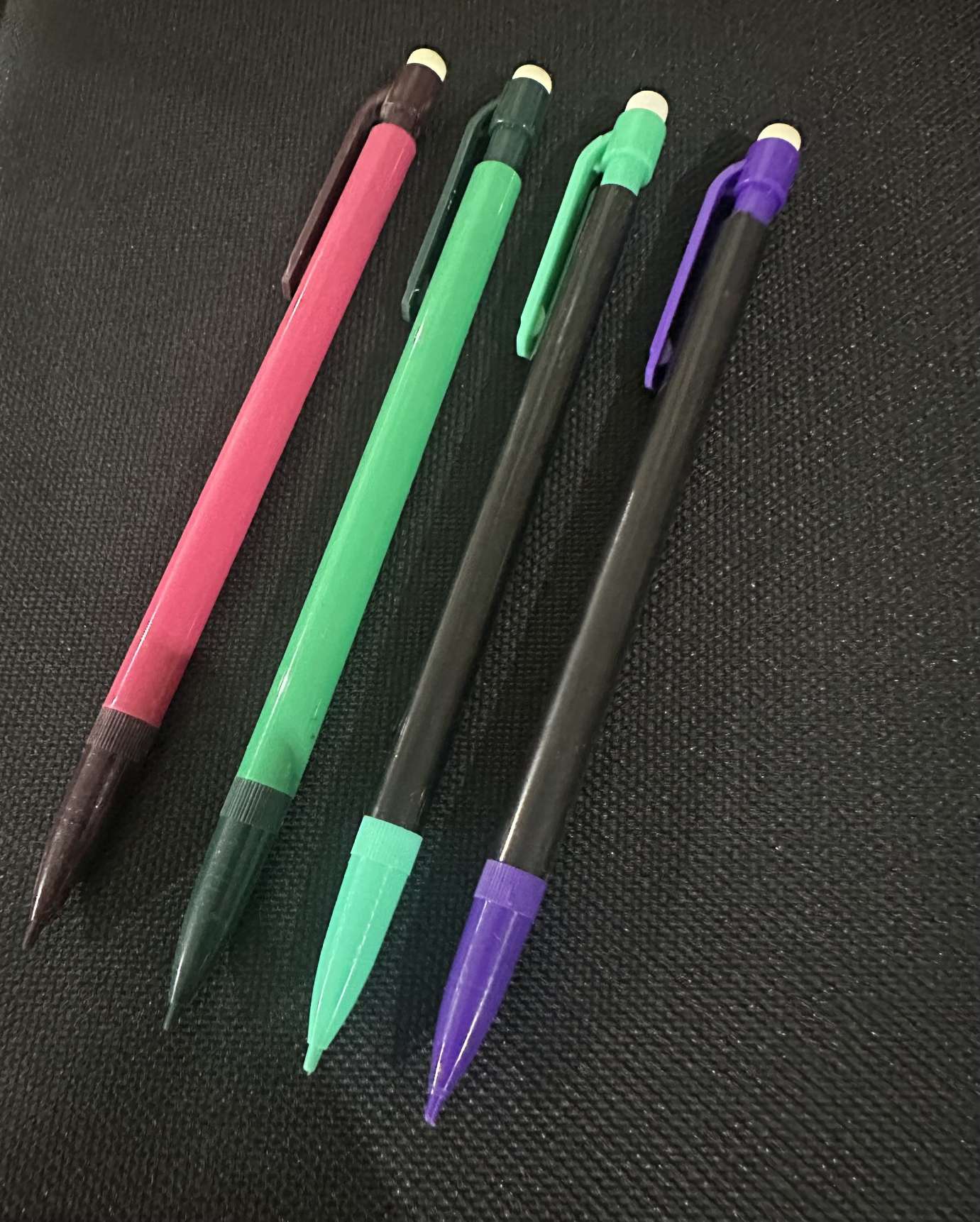 特价处理0.7活动铅笔