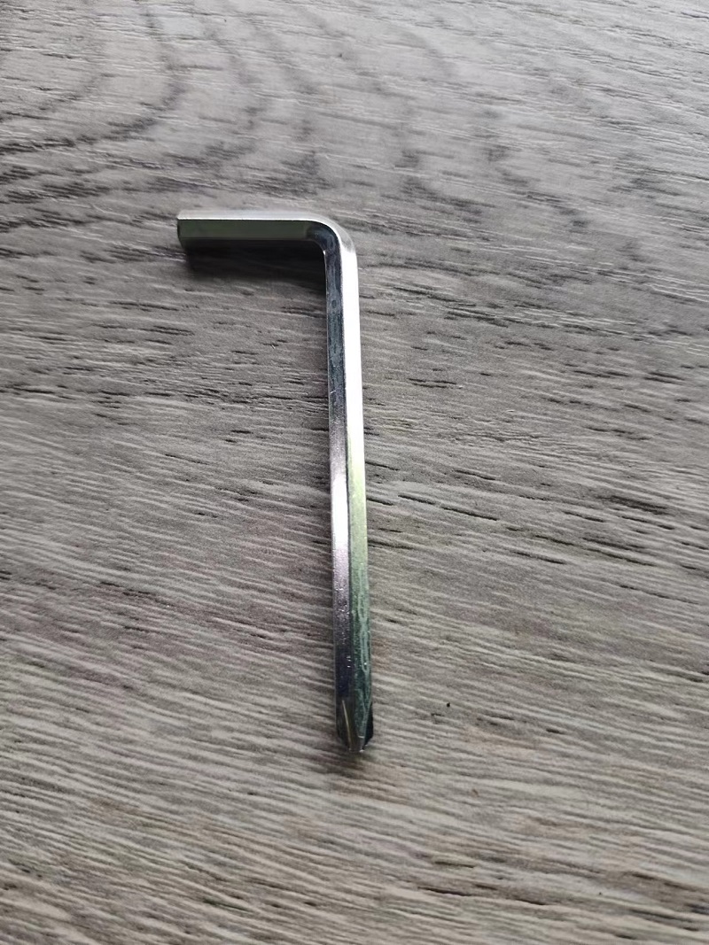 十字头扳手