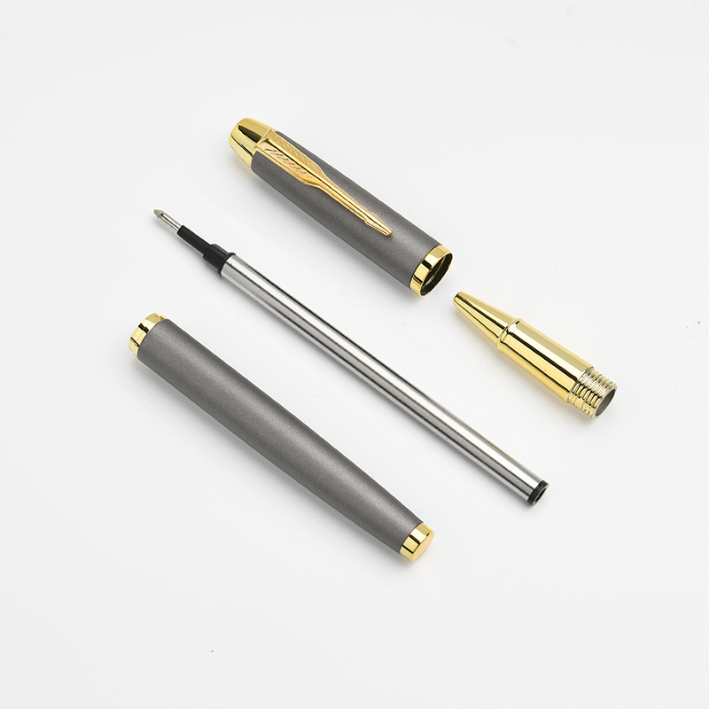 High-end metal pens as gifts. Metal pens can be given as gifts for promotion. Metal pens and signature pens Application Scenario