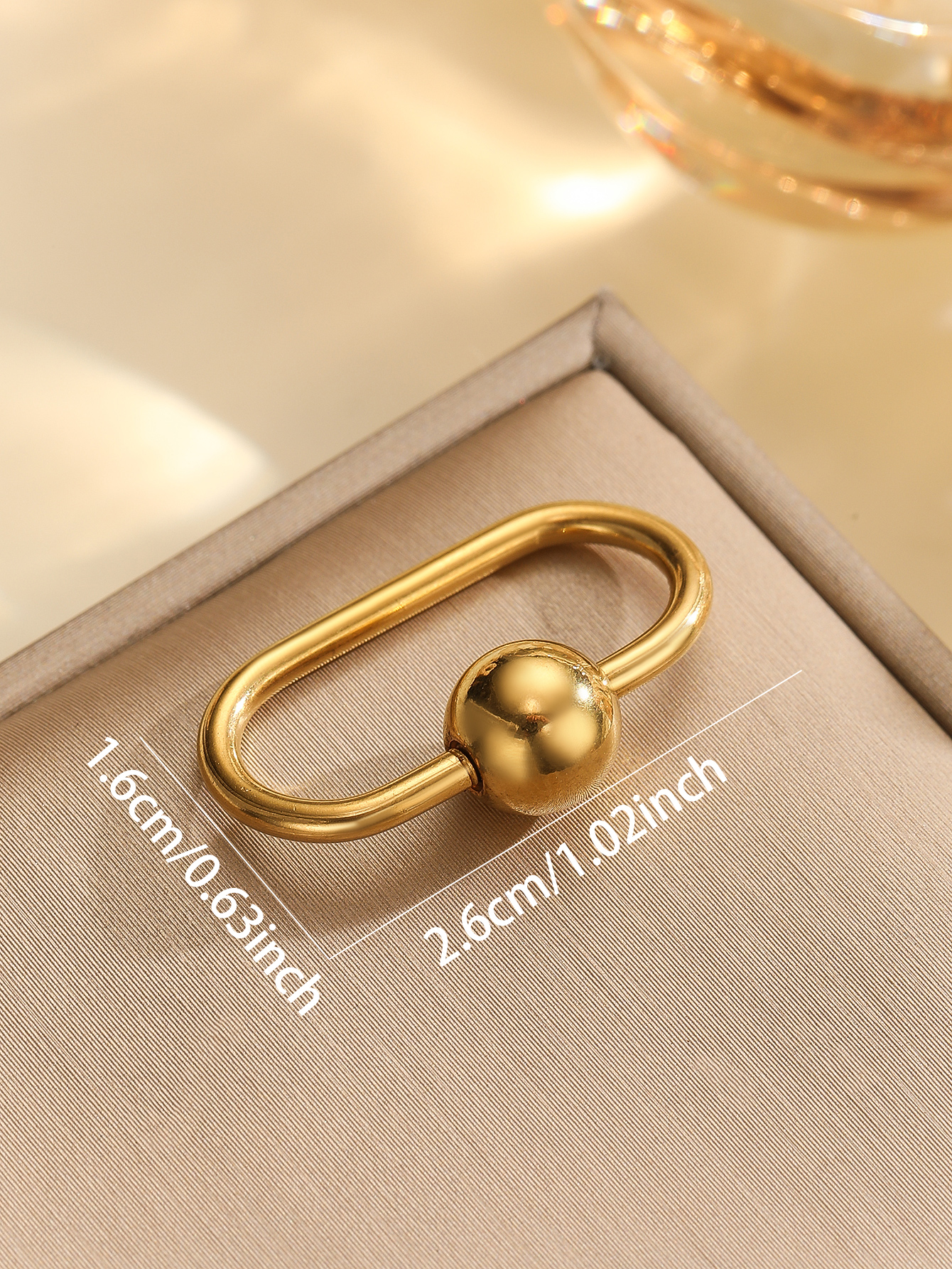Golden stainless steel screw buckle, cinnabar buckle, connecting ring, track buckle, key buckle, dog chain, quick connection ring, outdoor buckle, exquisite and simple metal key ring, hardware accessories details Picture