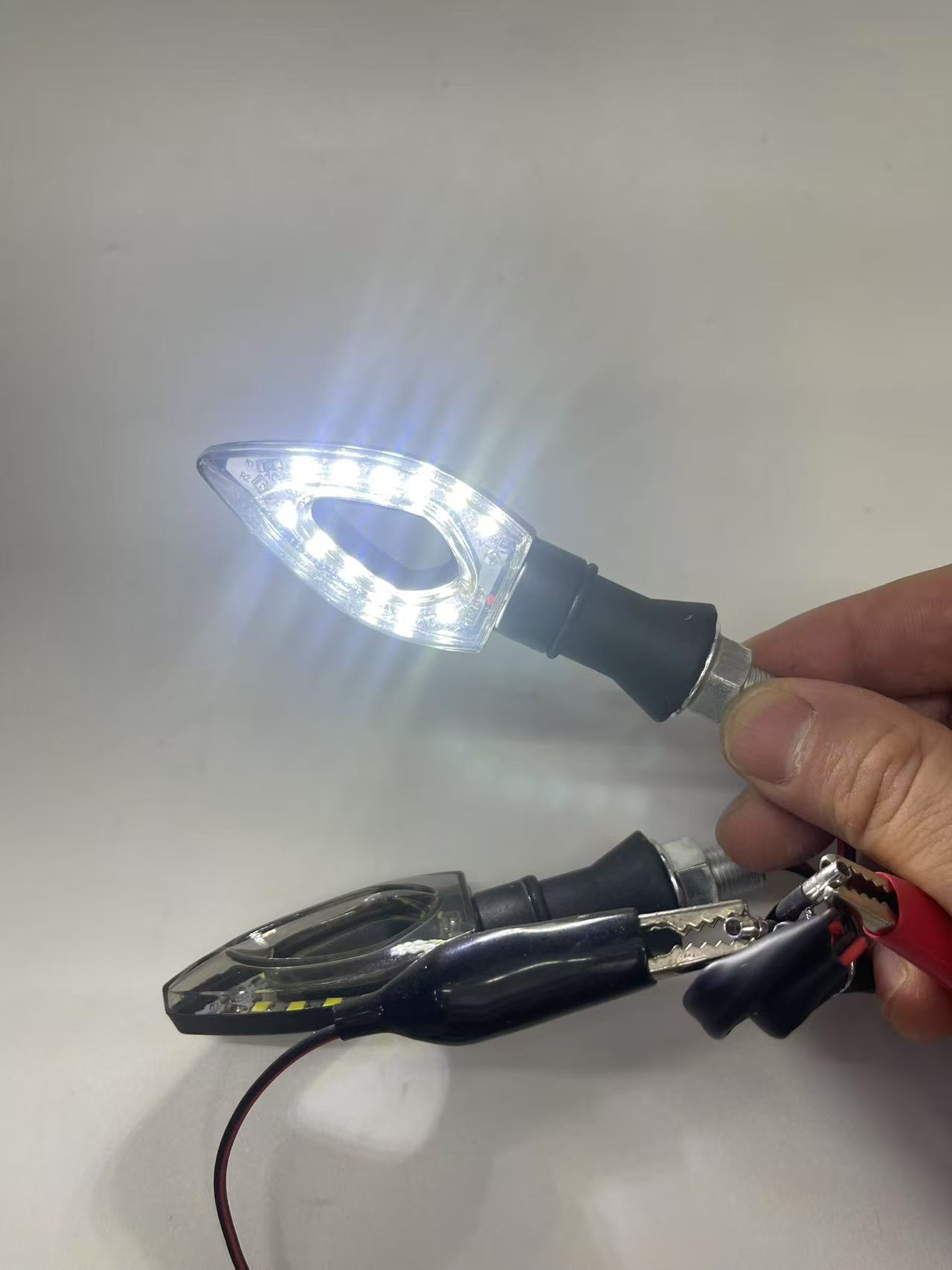 Motorcycle LED turn signal light 12V flowing light turn signal modification light running light decorative light South American trade Item Picture