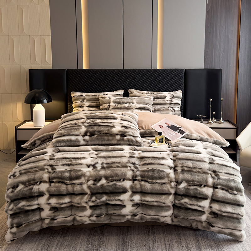 Wholesale of four-piece sets of thick, soft and fine plush warm wide striped rabbit plush bed sheets for cross-border autumn and winter pic 21