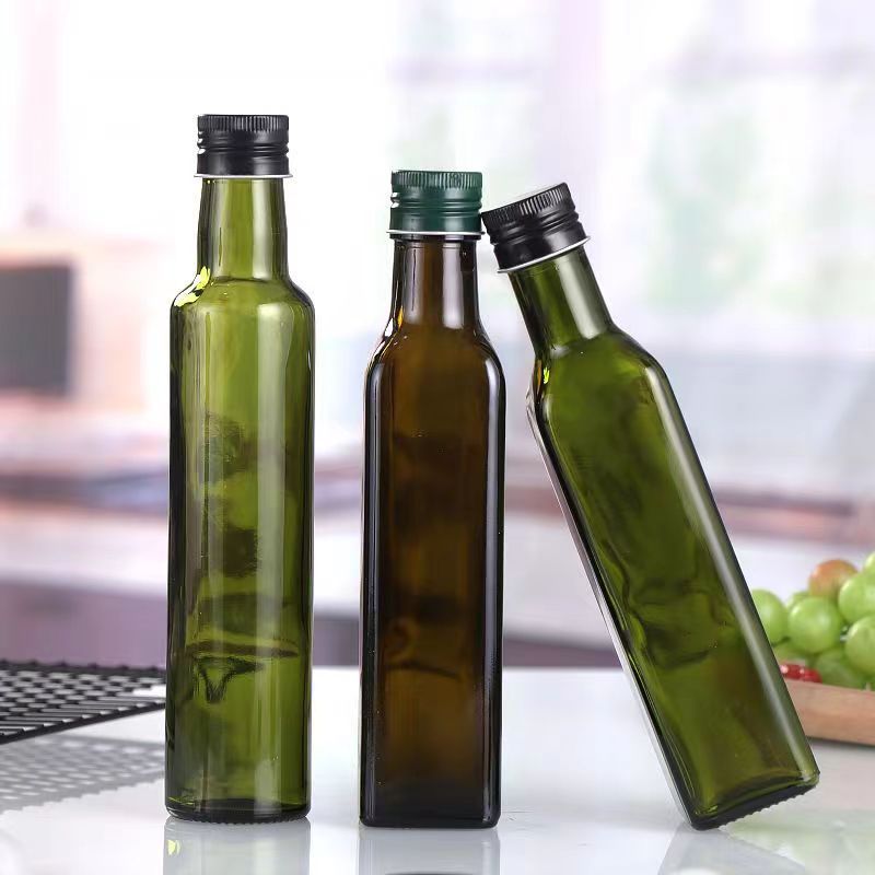 Brown, dark green glass oil bottles 1000ml, 700ml, 500ml olive oil bottles, empty bottles of camellia oil and walnut oil Application Scenario