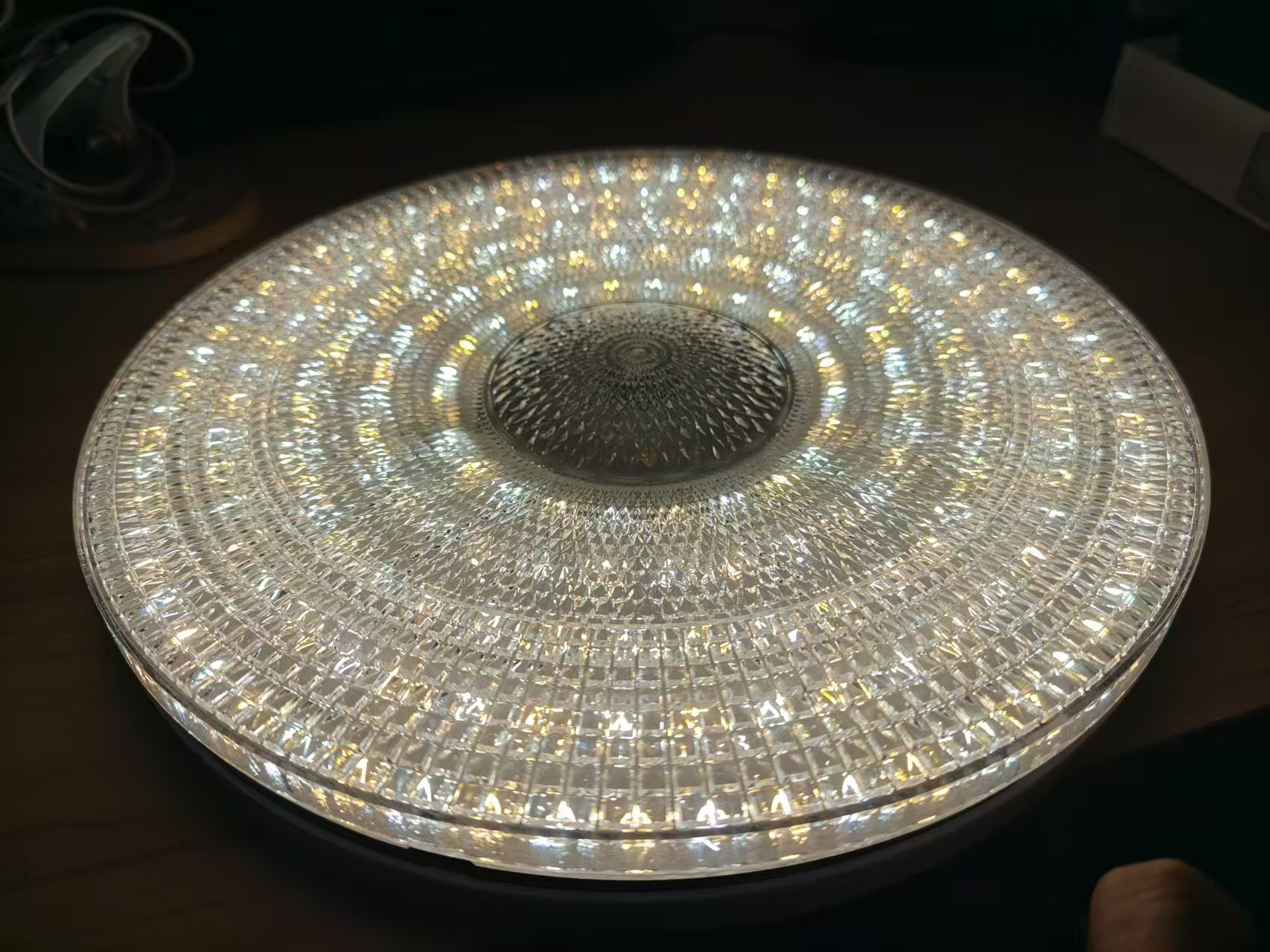 The new LED lamp with a diamond cover, cutting cover and ceiling light, 24W, detachable interface for easy replacement. Three interfaces are available for selection pic 9