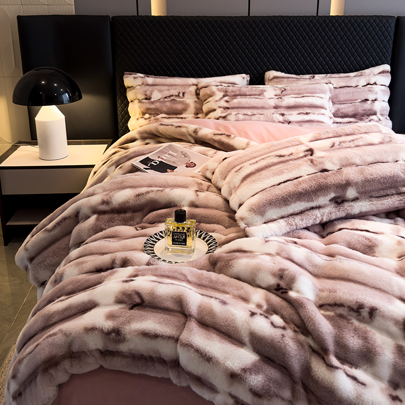 Wholesale of four-piece sets of thick, soft and fine plush warm wide striped rabbit plush bed sheets for cross-border autumn and winter pic 18