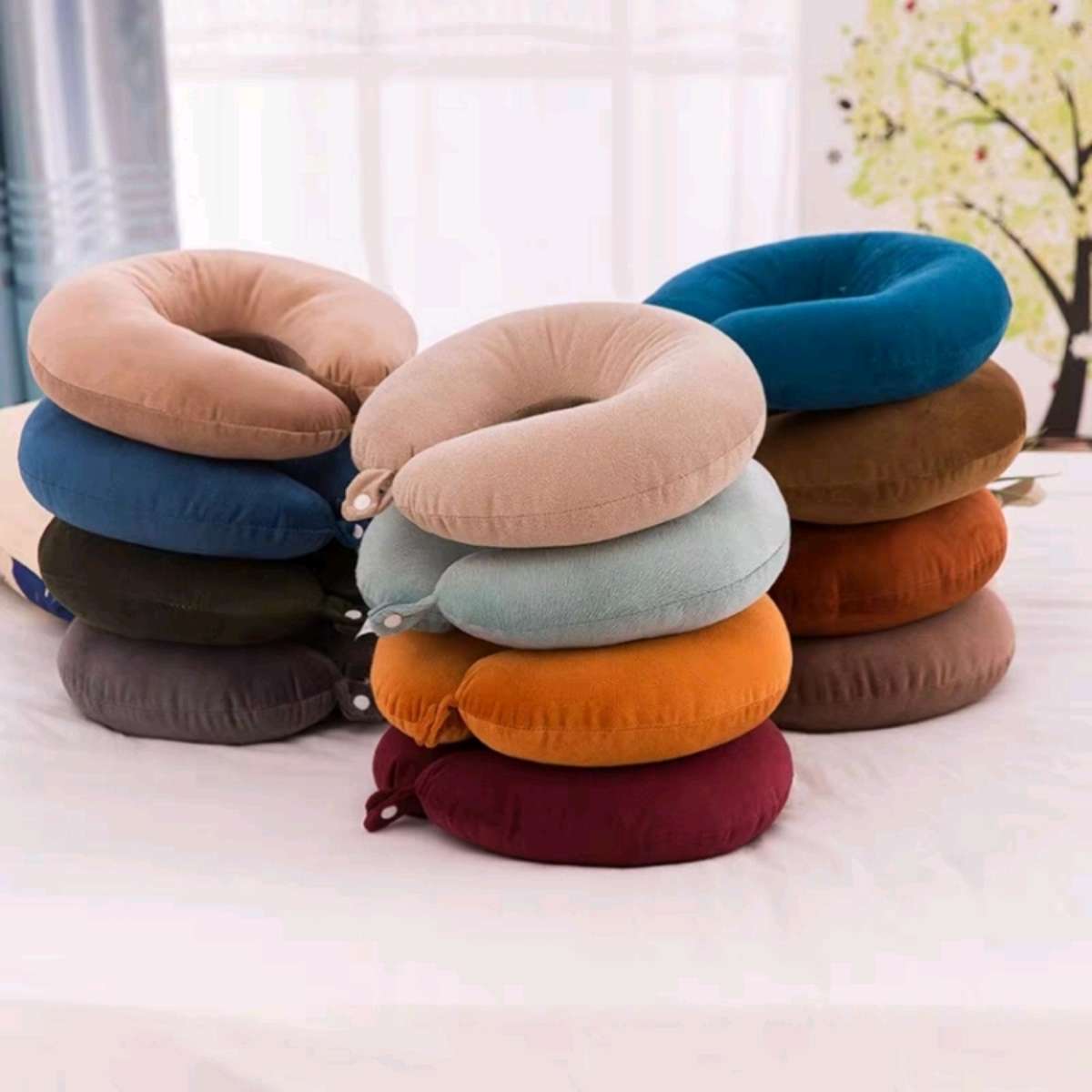 U-shaped pillow, travel neck pillow, U-shaped neck pillow, neck support pillow, office nap pillow details Picture