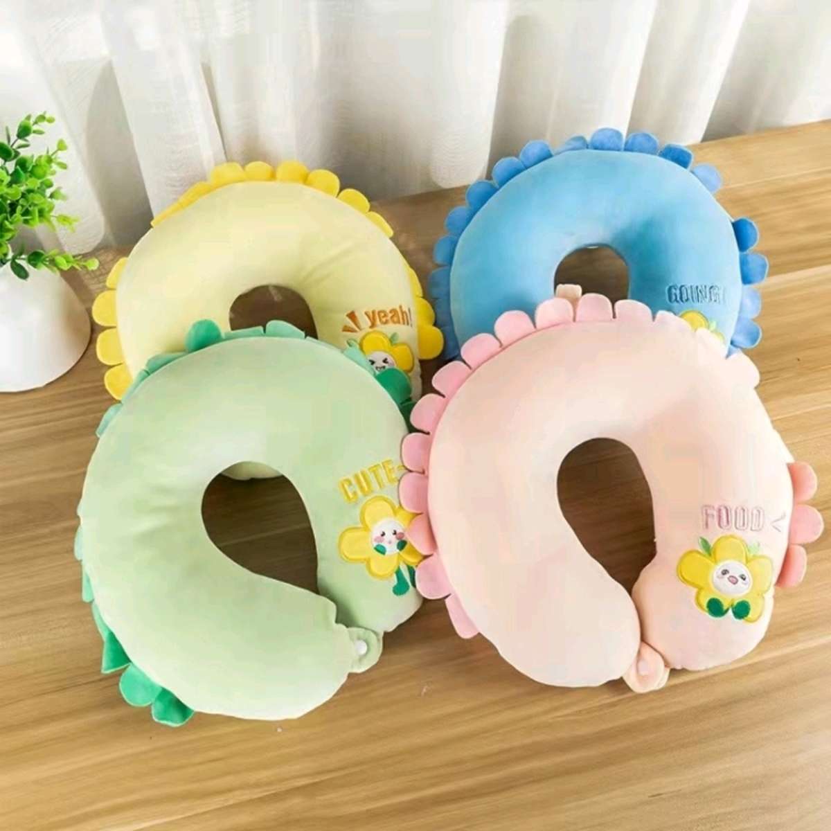 Memory foam pillow, outdoor travel neck support pillow, airplane-shaped pillow for business trips, portable U-shaped pillow for student naps