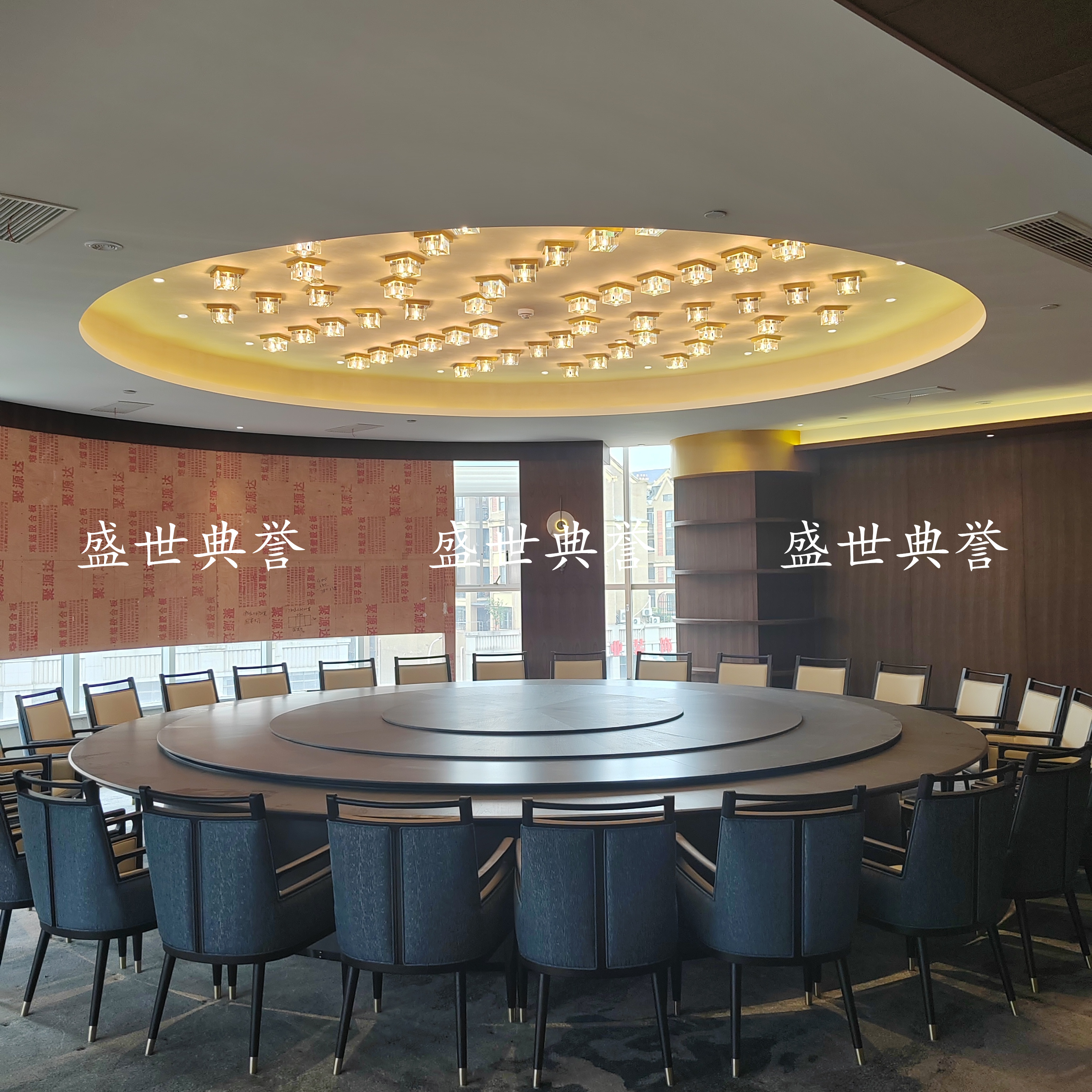Ganzhou international banquet center mesa y silla de madera sólida restaurante de lujo silla de comedor de madera sólida club sillón chino Item Picture