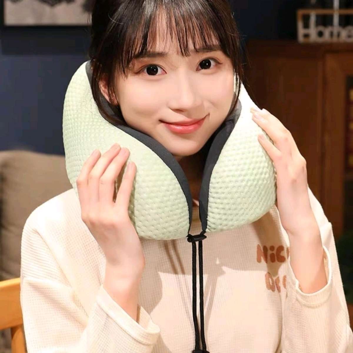 Ice silk memory foam U-shaped pillow, neck pillow, neck cushion, nap neck, head pillow, neck pillow, airplane sleeping U-shaped pillow Item Picture