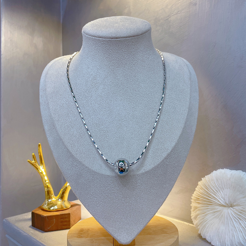 欧美跨境货源吊坠光面实心球体项链小红书爆款潮镀真金毛衣链批发欧美跨境货源吊坠光面实心球体项链小红书爆款潮镀真金毛衣链批发