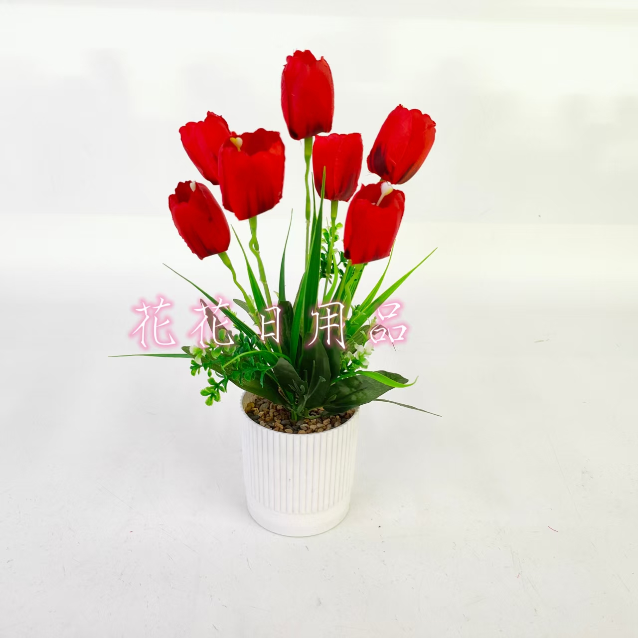 Artificial flower bonsai, plastic long-stemmed pot, tulip decorative ornaments Application Scenario