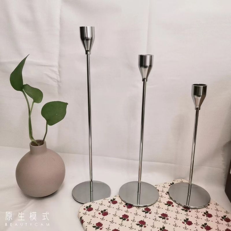 Amazon's best-selling single-head candlestick, candlestick table, European-style decoration, model room soft furnishings, wedding candlestick handicrafts, candlestick home essentials